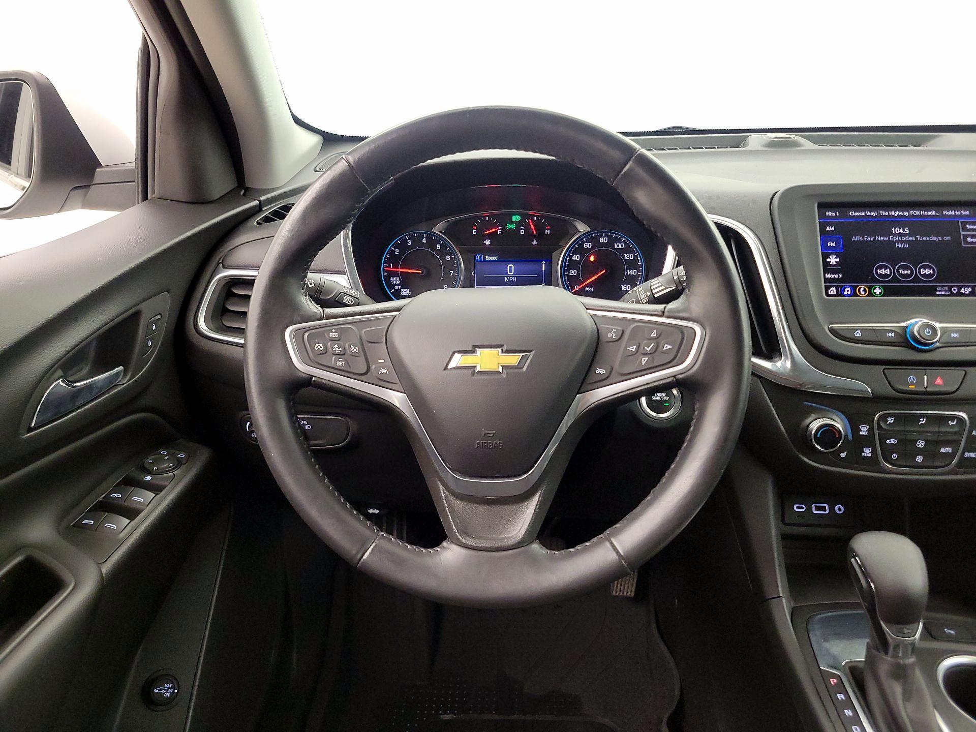 Thumbnail: 2022 Chevrolet Equinox - 10