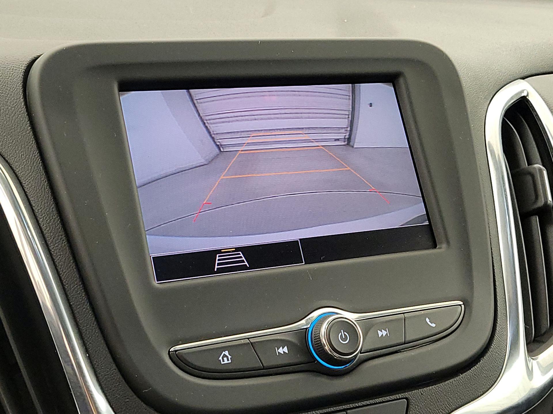 Thumbnail: 2022 Chevrolet Equinox - 14