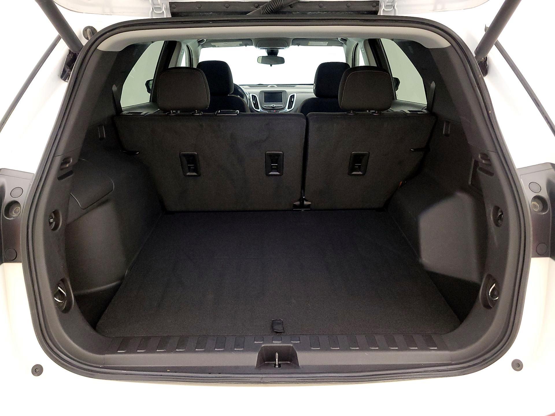 Thumbnail: 2022 Chevrolet Equinox - 20