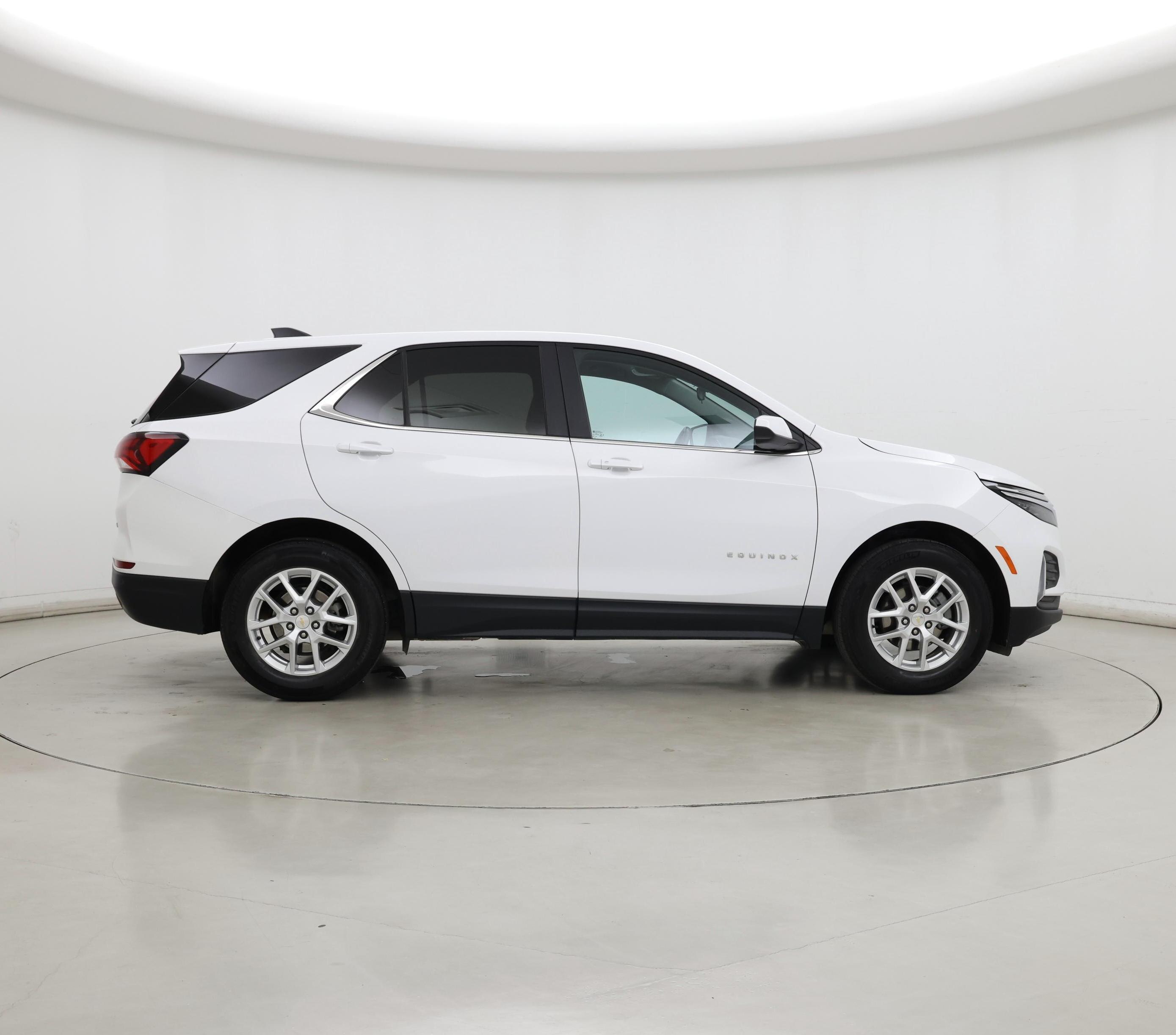 Thumbnail: 2022 Chevrolet Equinox - 7