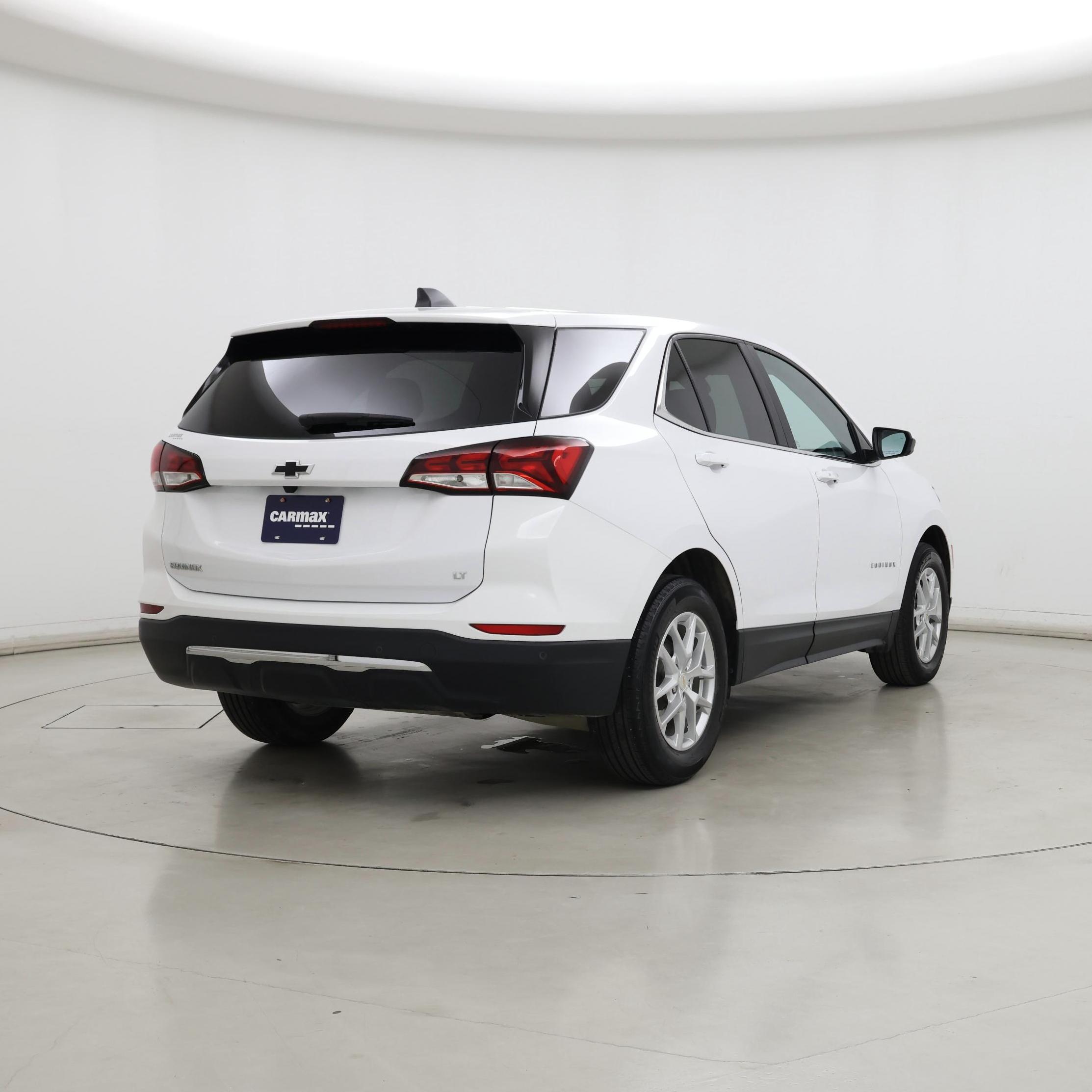 Thumbnail: 2022 Chevrolet Equinox - 8