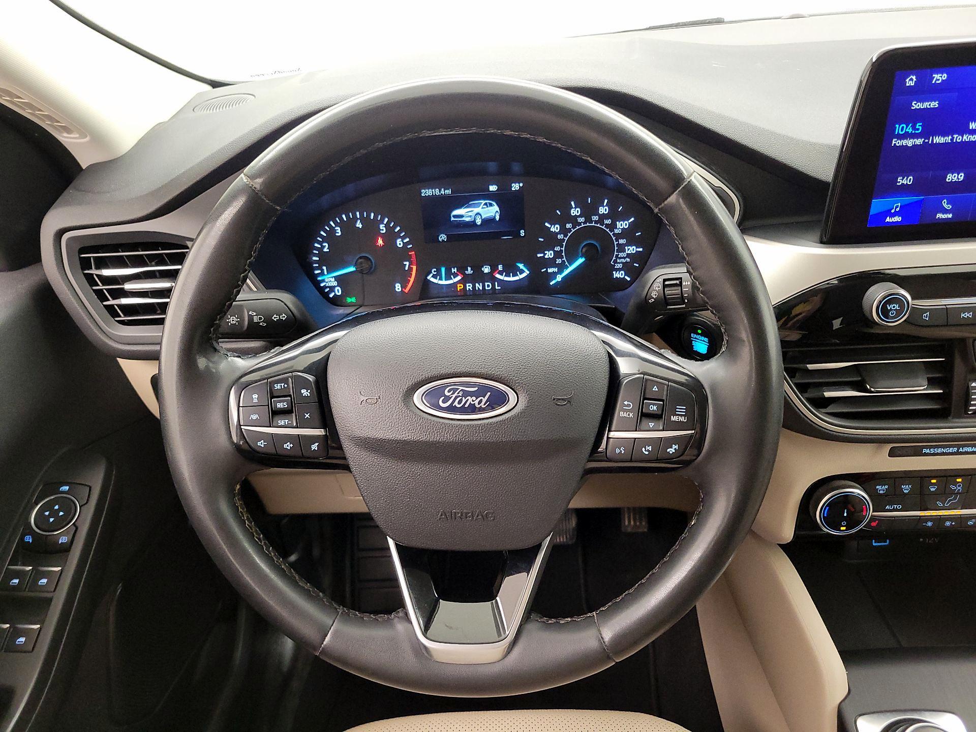 Thumbnail: 2022 Ford Escape - 10