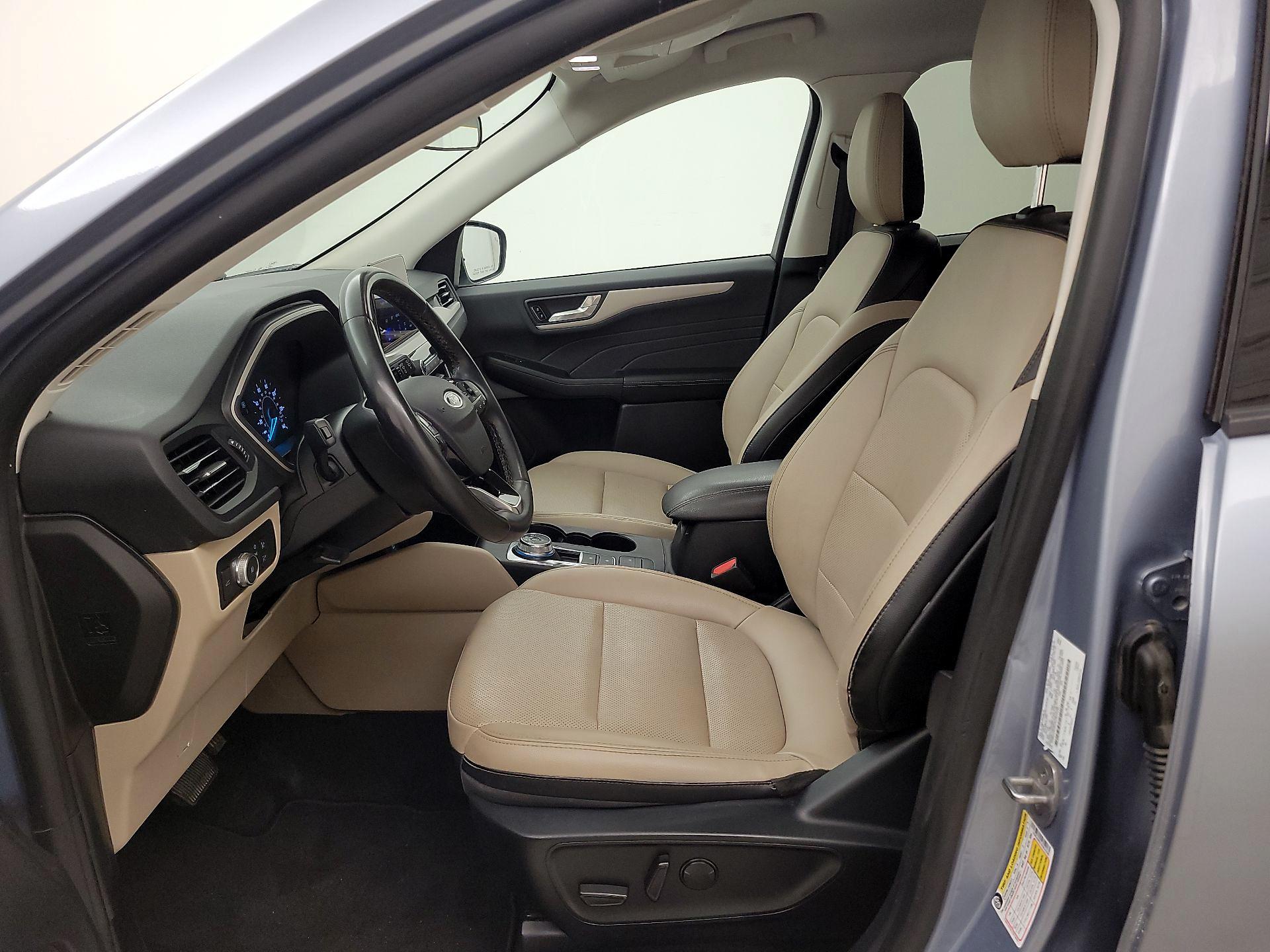 Thumbnail: 2022 Ford Escape - 11