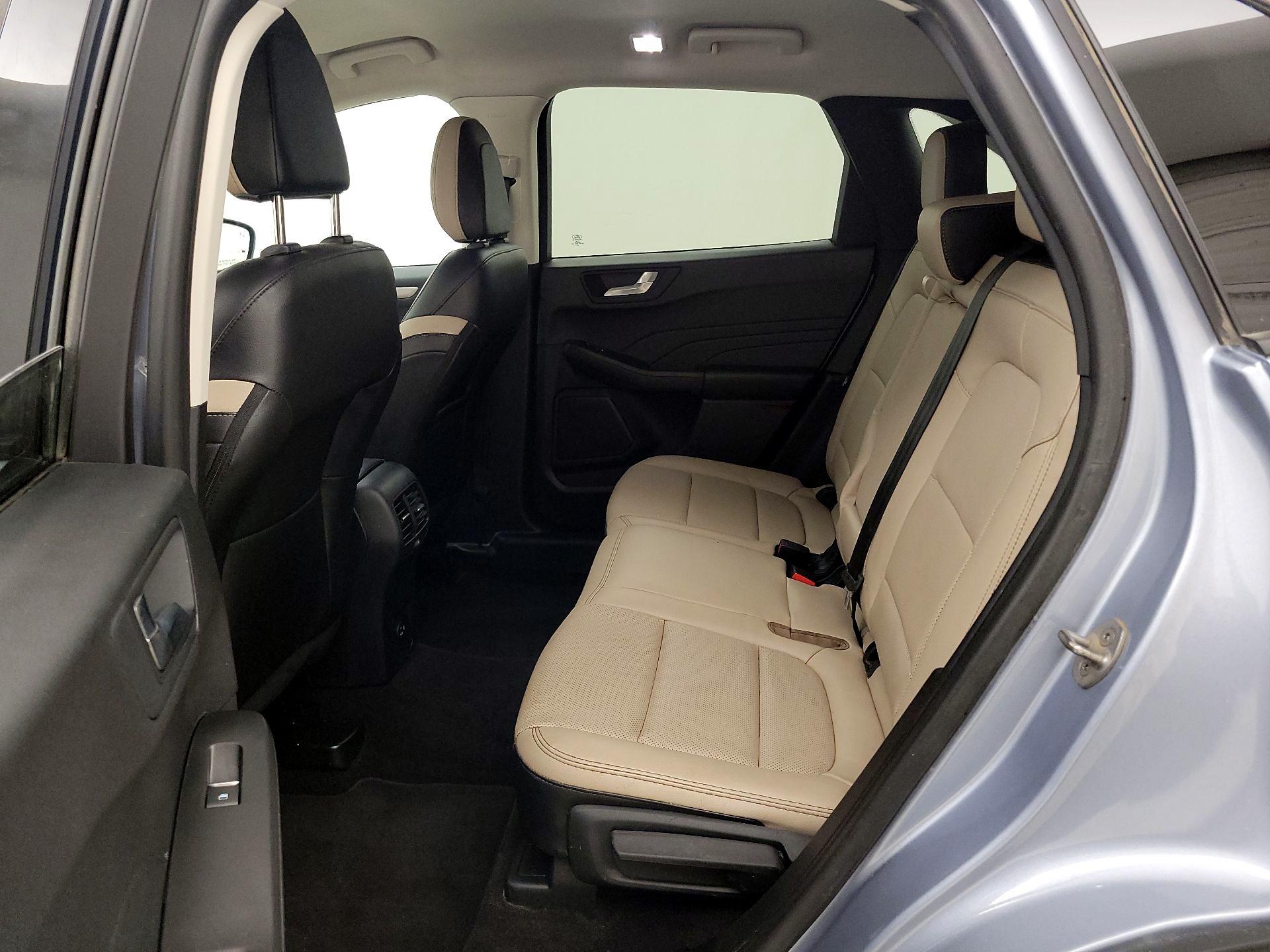 Thumbnail: 2022 Ford Escape - 20