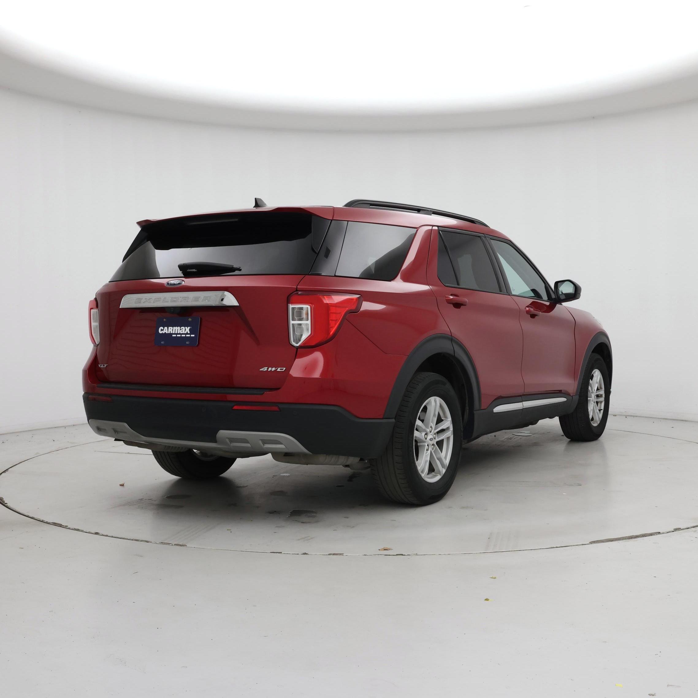 Thumbnail: 2022 Ford Explorer - 8