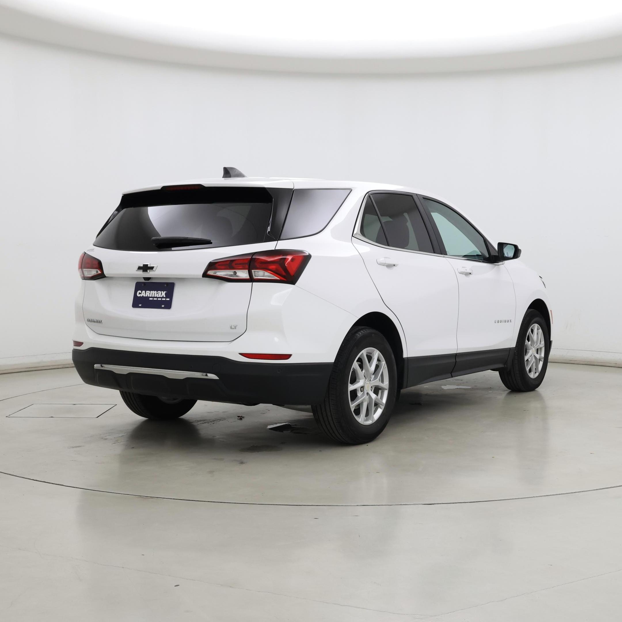 Thumbnail: 2022 Chevrolet Equinox - 8