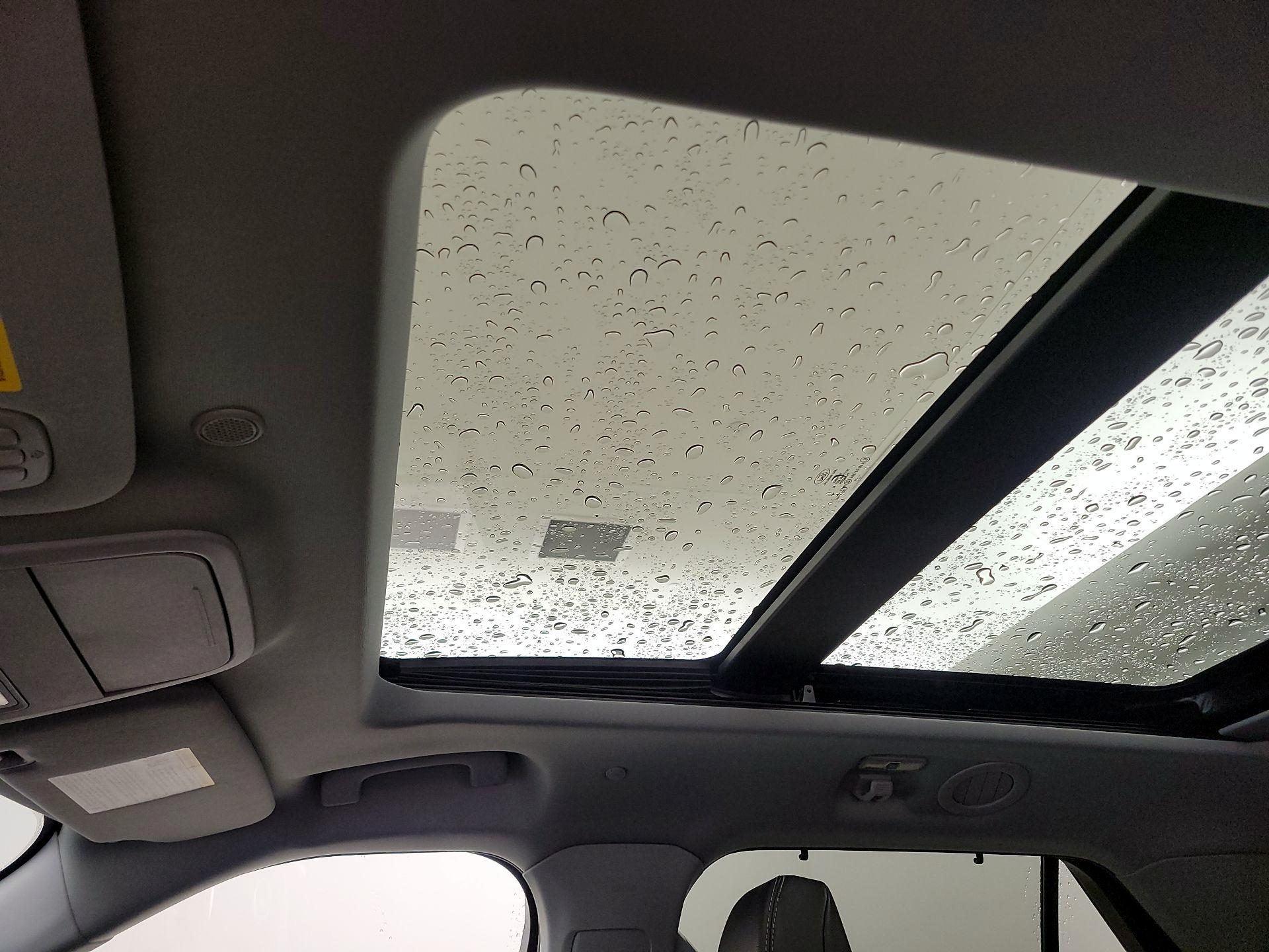 Thumbnail: 2022 Ford Explorer - 20