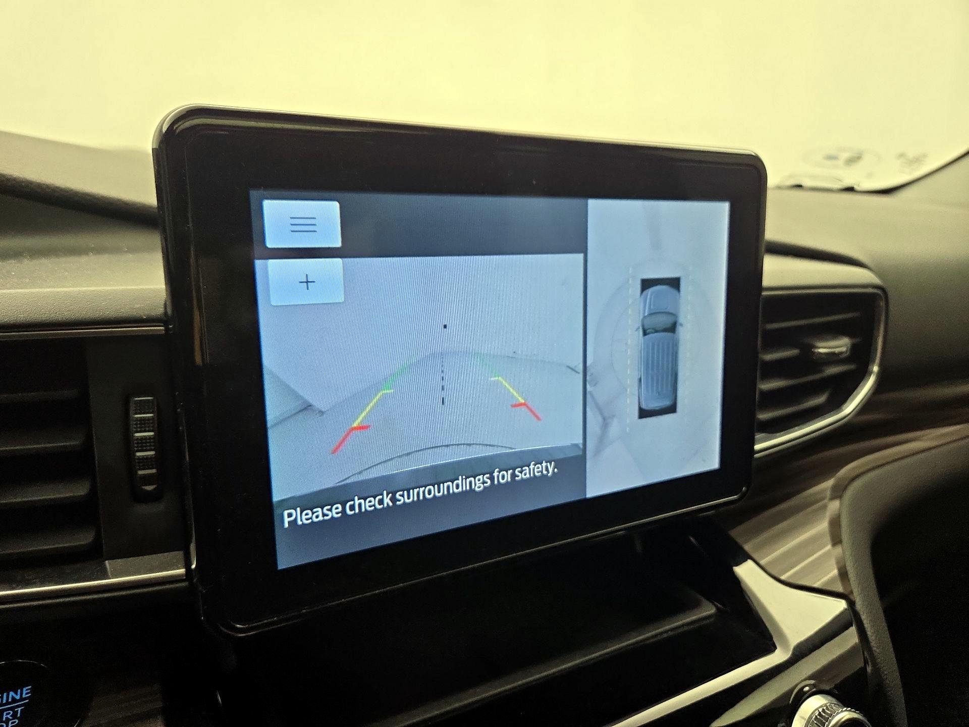 Thumbnail: 2022 Ford Explorer - 15