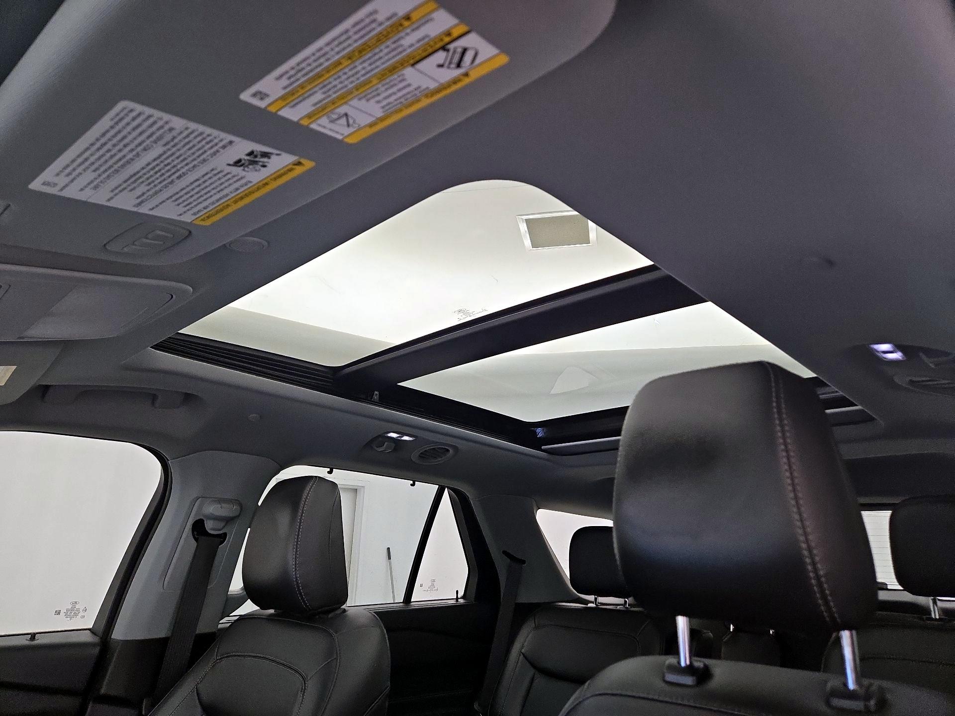 Thumbnail: 2022 Ford Explorer - 20