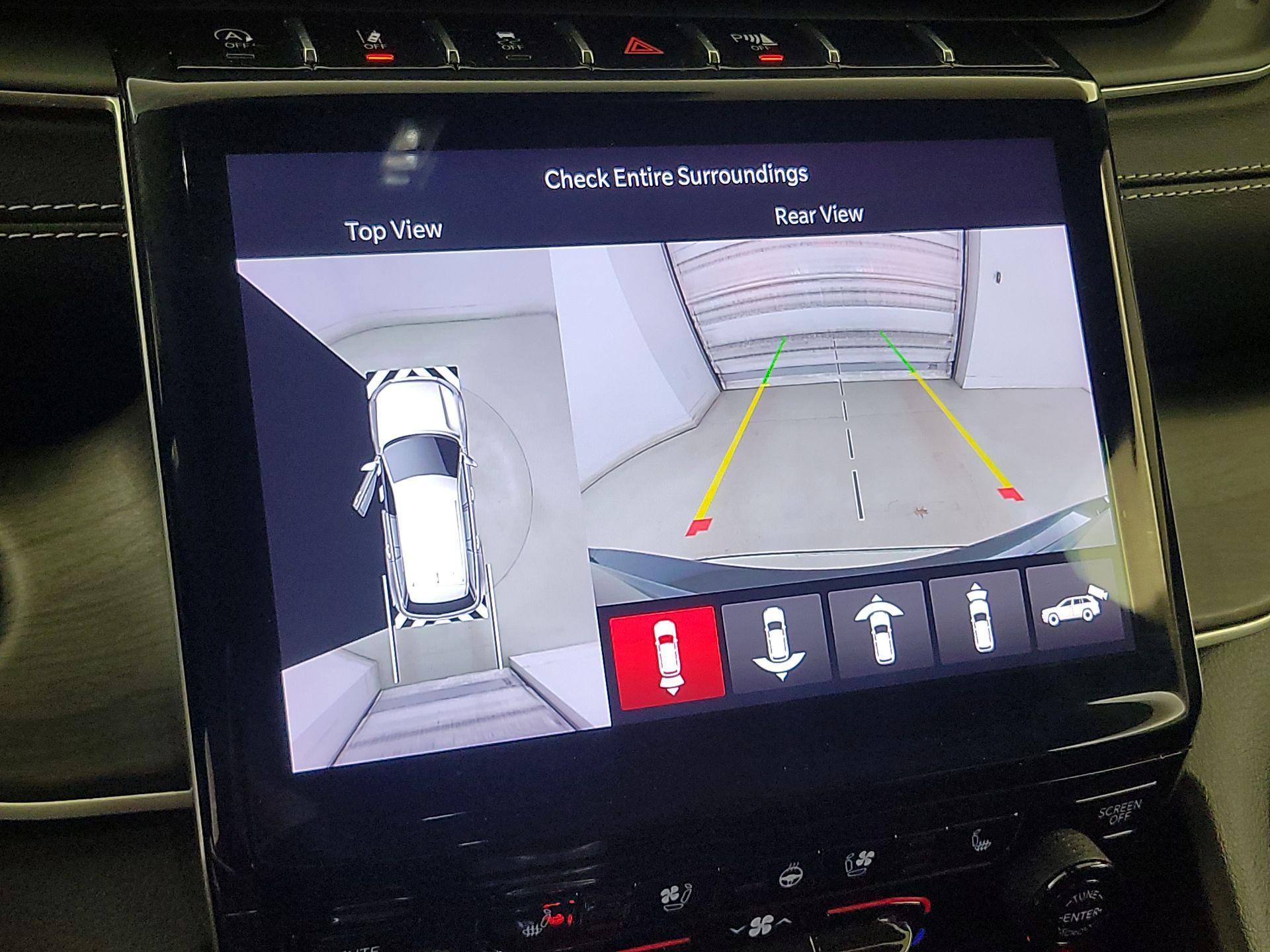 Thumbnail: 2023 Jeep Grand Cherokee - 15