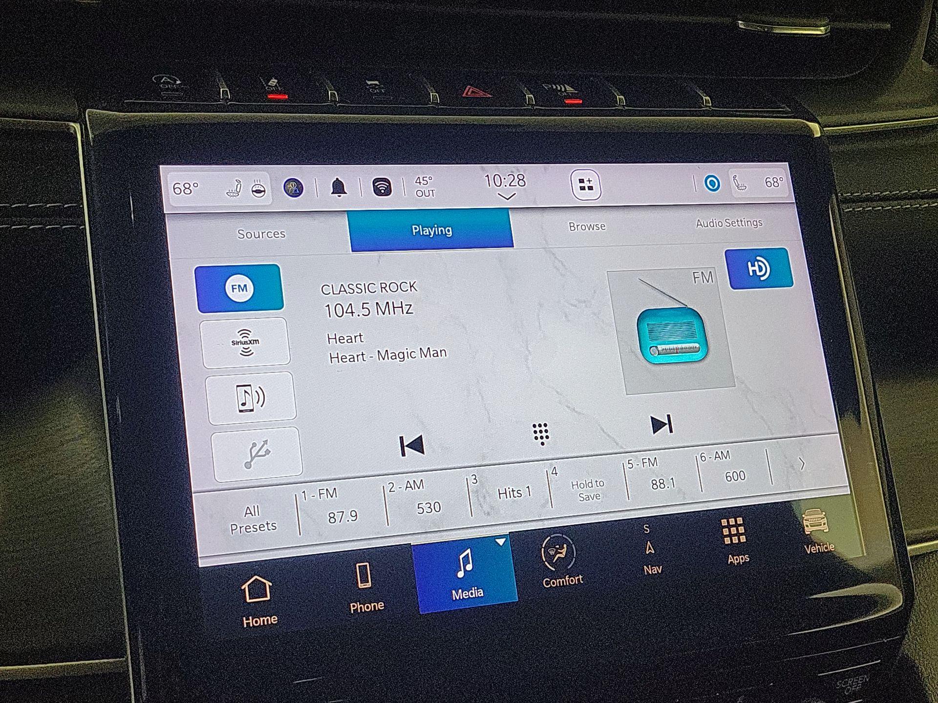 Thumbnail: 2023 Jeep Grand Cherokee - 16