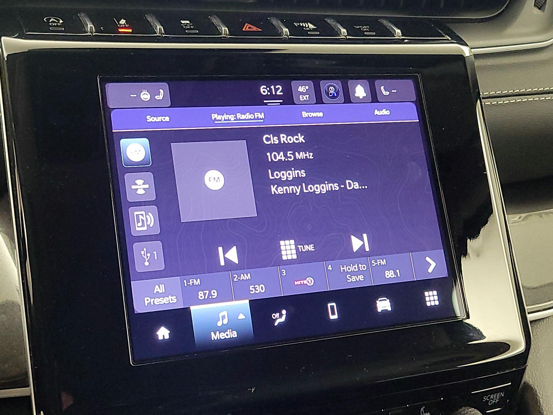 Thumbnail: 2023 Jeep Grand Cherokee - 15