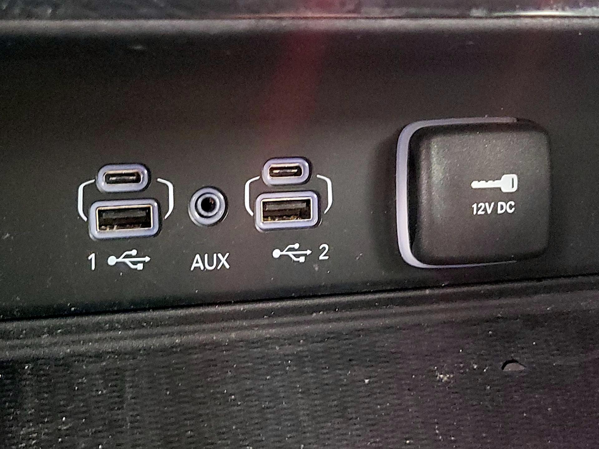 Thumbnail: 2023 Jeep Grand Cherokee - 18