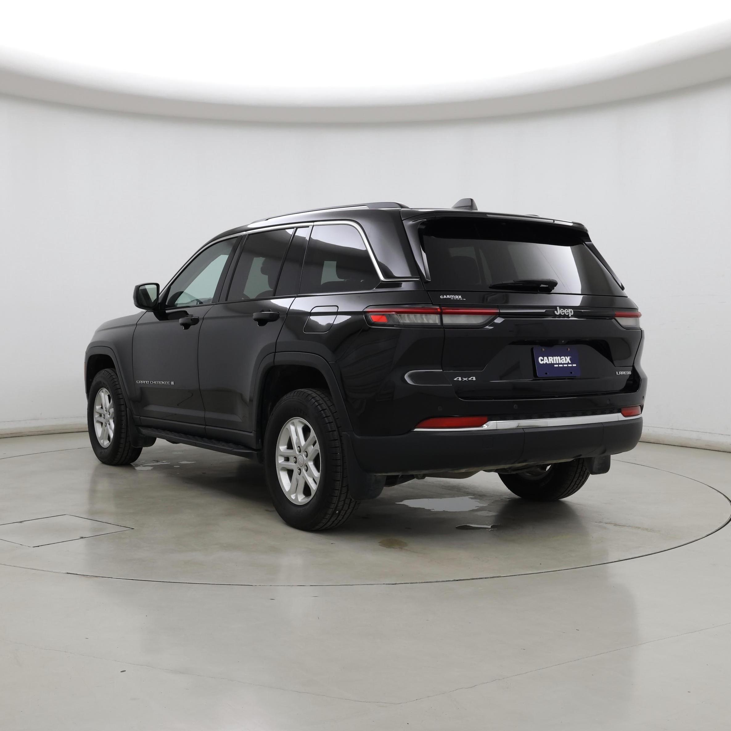 Thumbnail: 2023 Jeep Grand Cherokee - 2