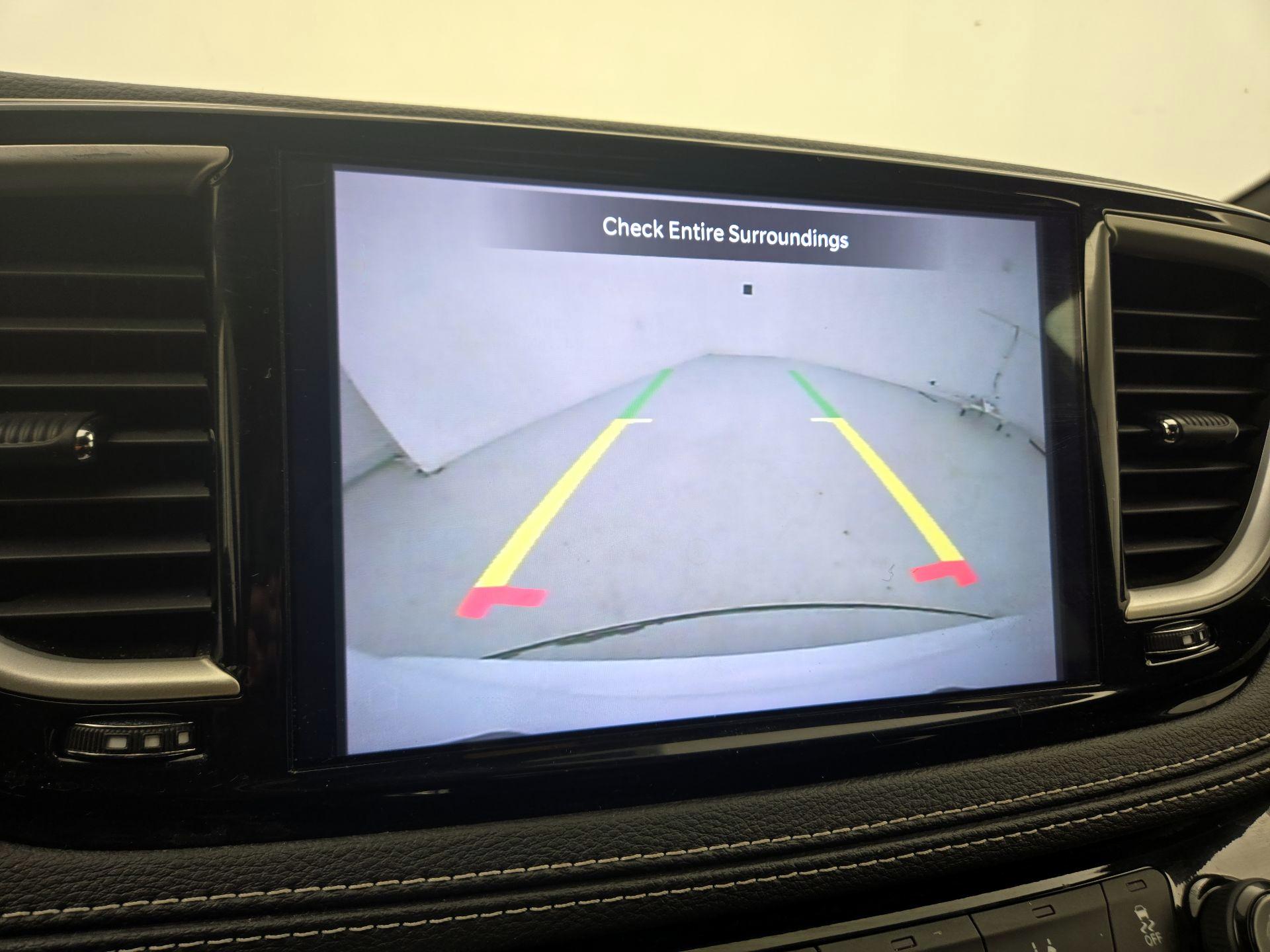 Thumbnail: 2023 Chrysler Pacifica - 14