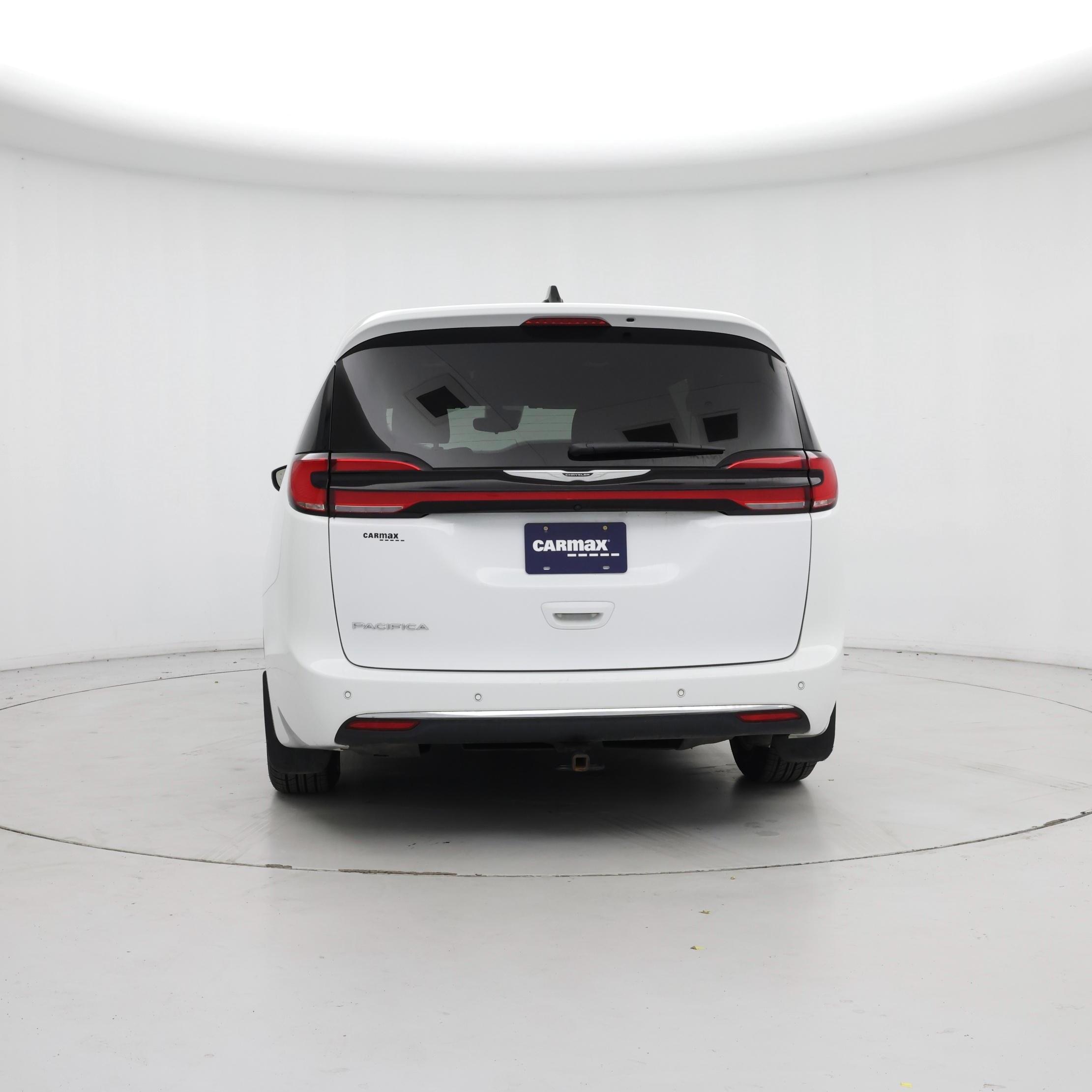 Thumbnail: 2023 Chrysler Pacifica - 6