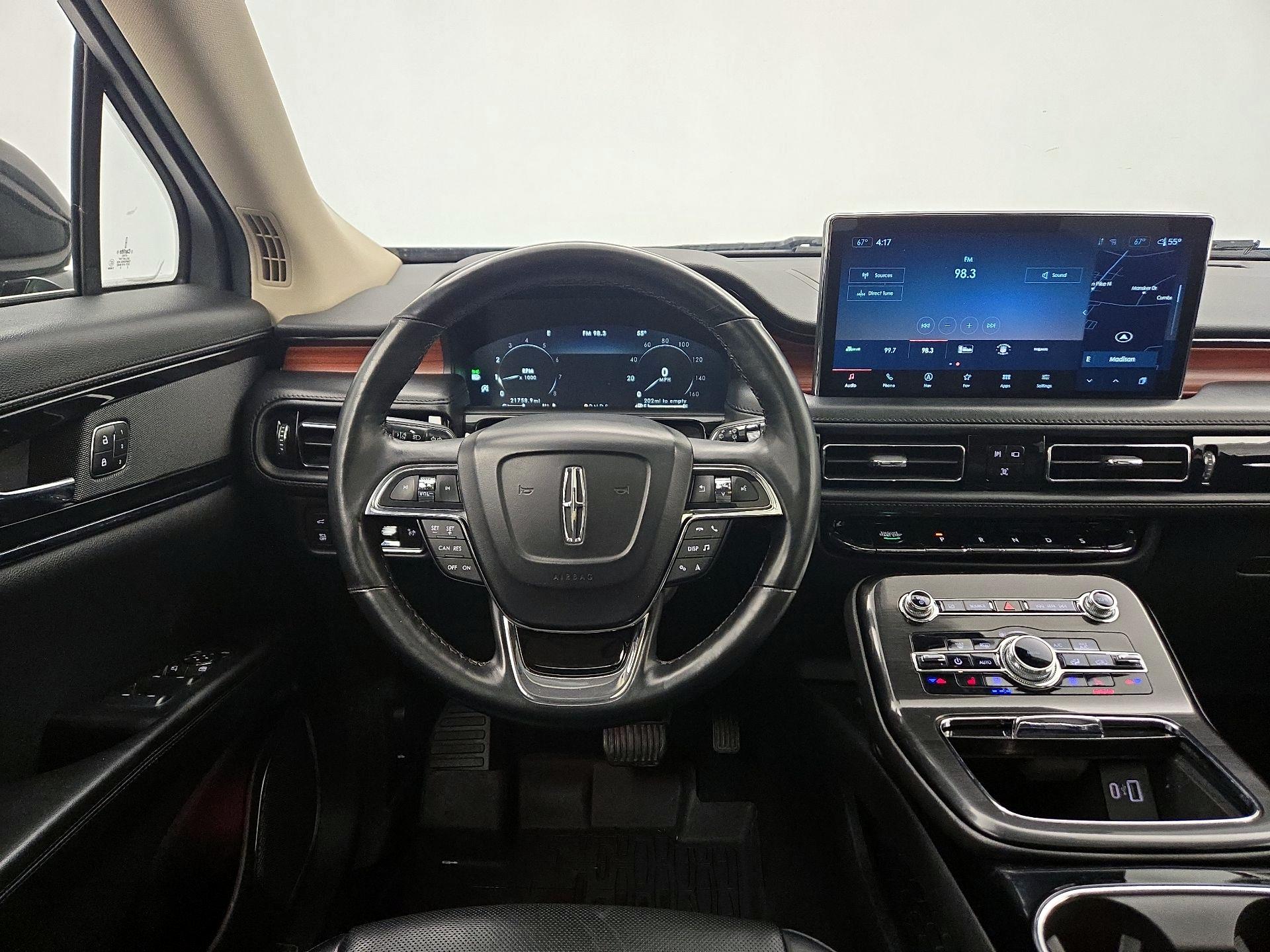 Thumbnail: 2022 Lincoln Nautilus - 10