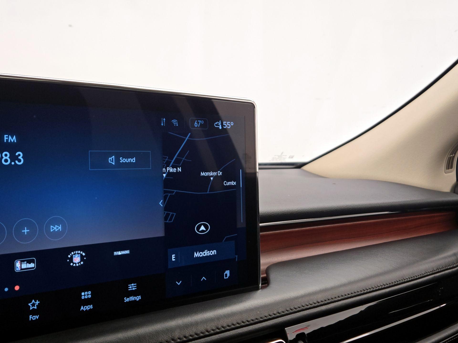 Thumbnail: 2022 Lincoln Nautilus - 14