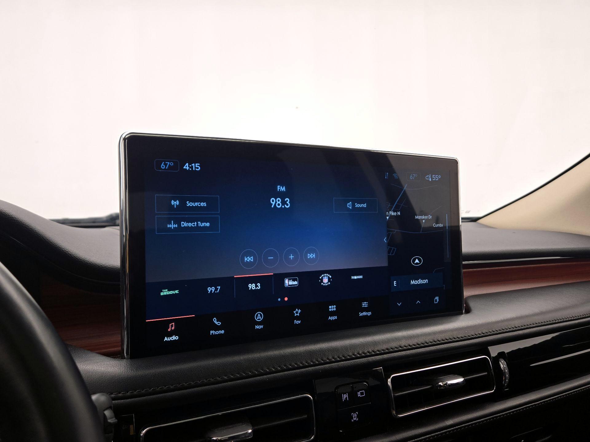 Thumbnail: 2022 Lincoln Nautilus - 16