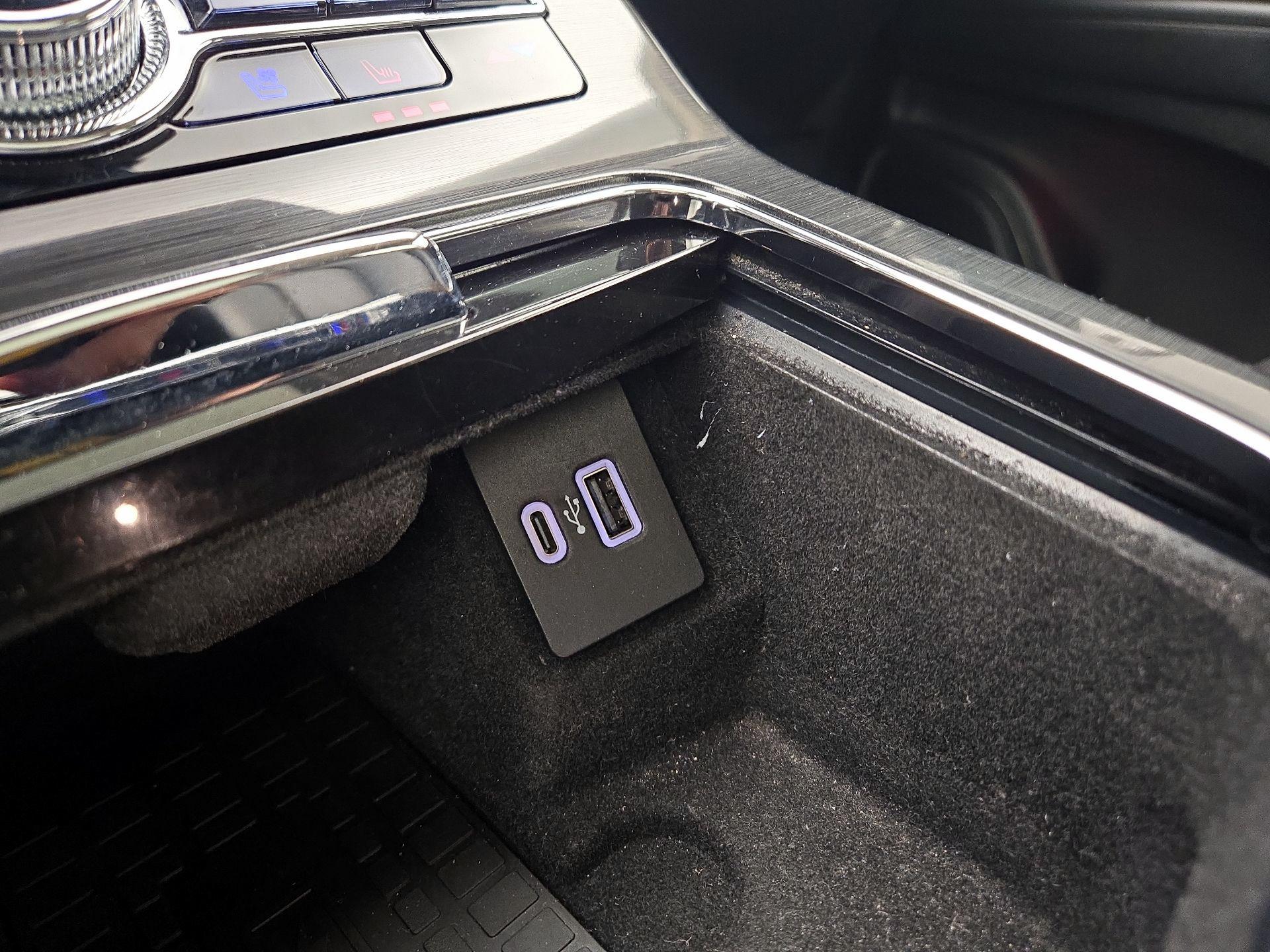 Thumbnail: 2022 Lincoln Nautilus - 19