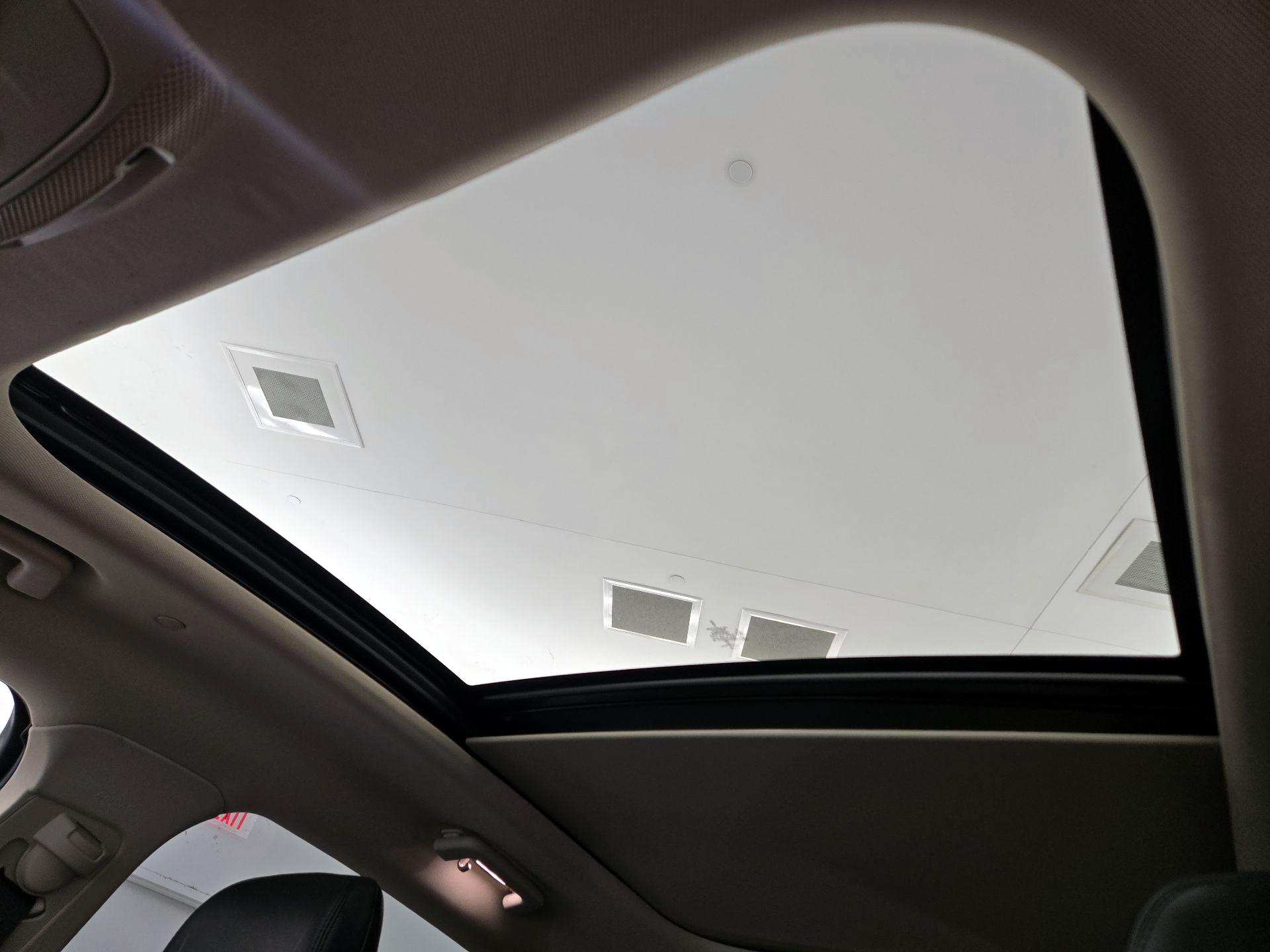 Thumbnail: 2022 Lincoln Nautilus - 20