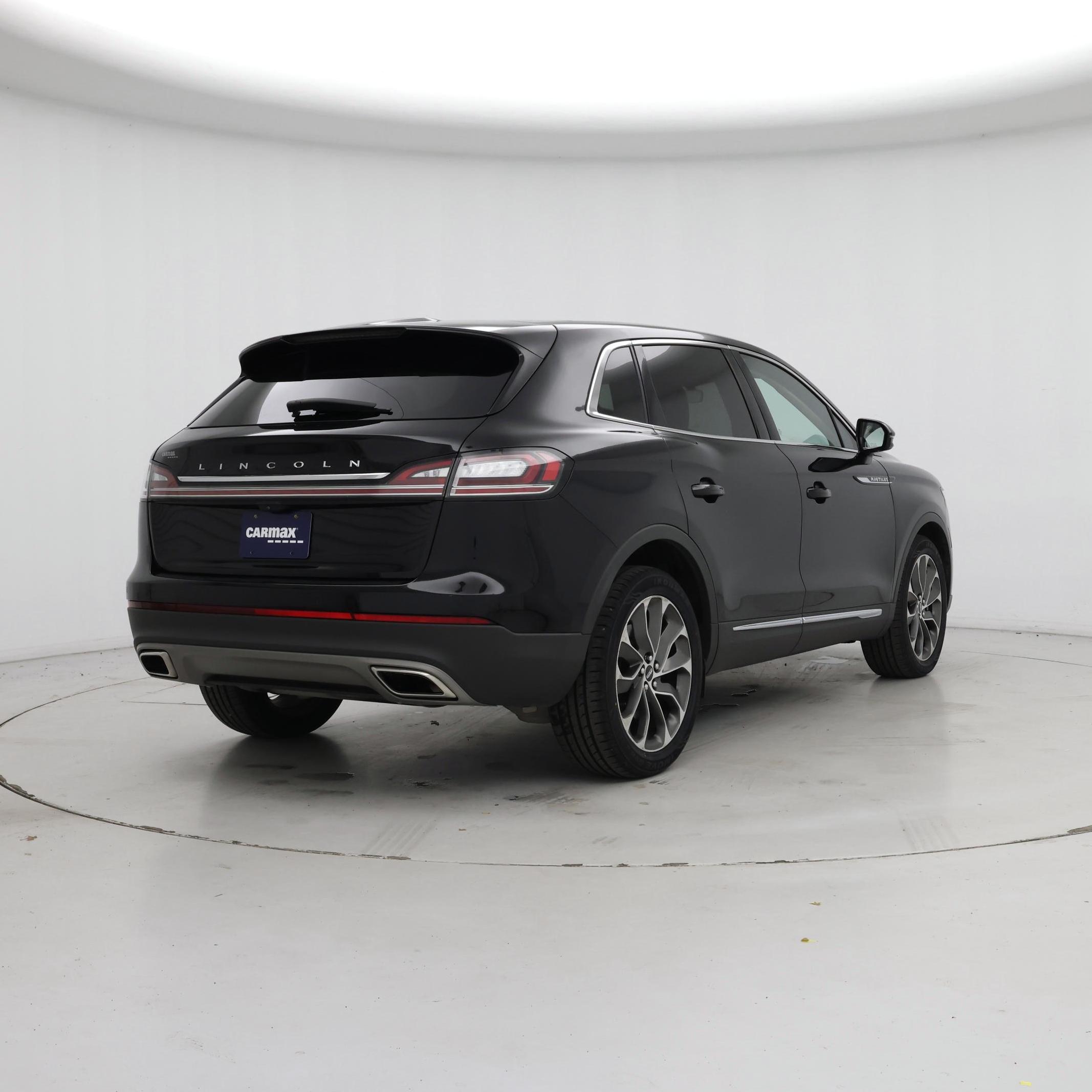 Thumbnail: 2022 Lincoln Nautilus - 8