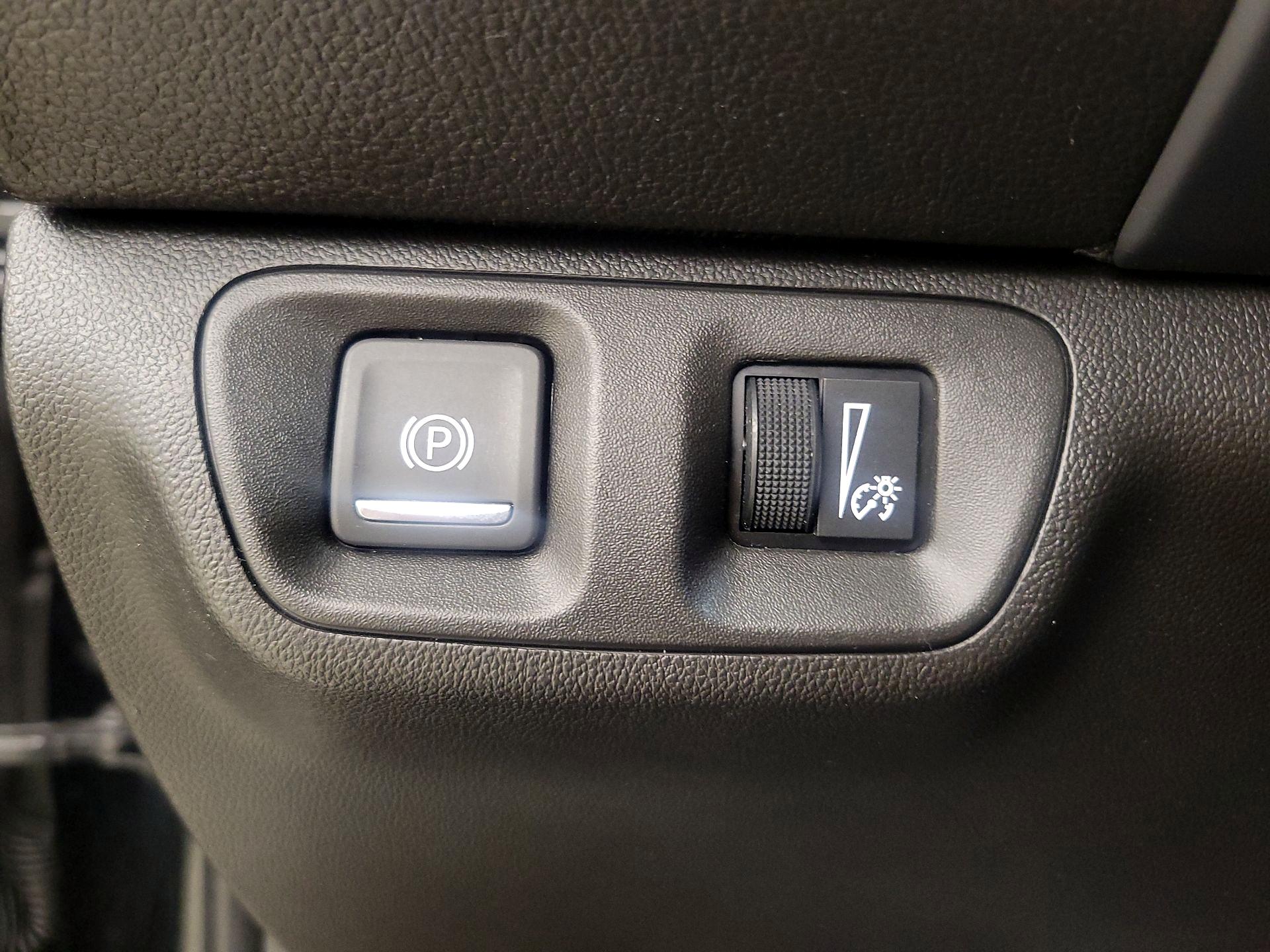 Thumbnail: 2023 GMC Acadia - 13