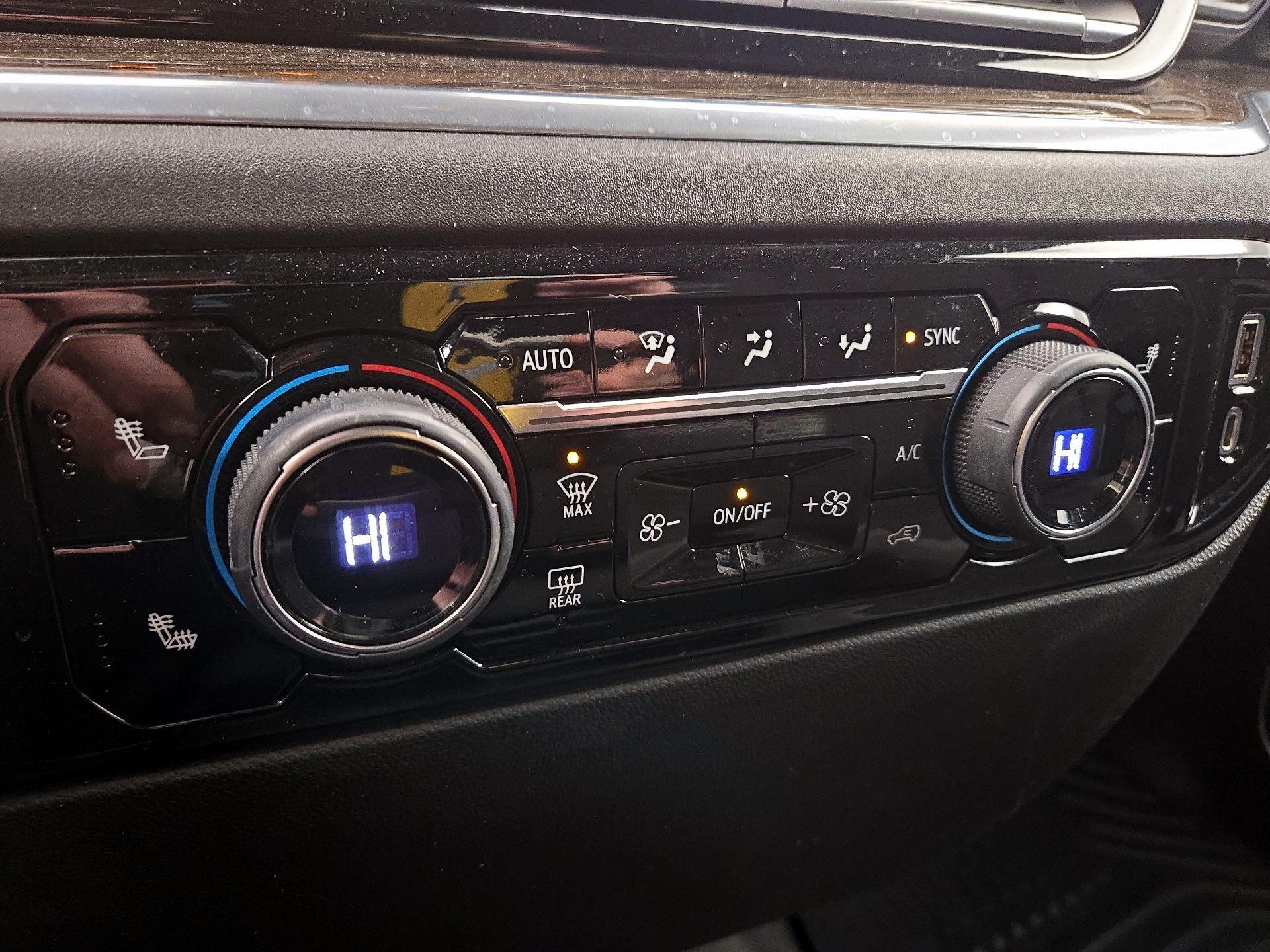 Thumbnail: 2022 Chevrolet Silverado 1500 - 17