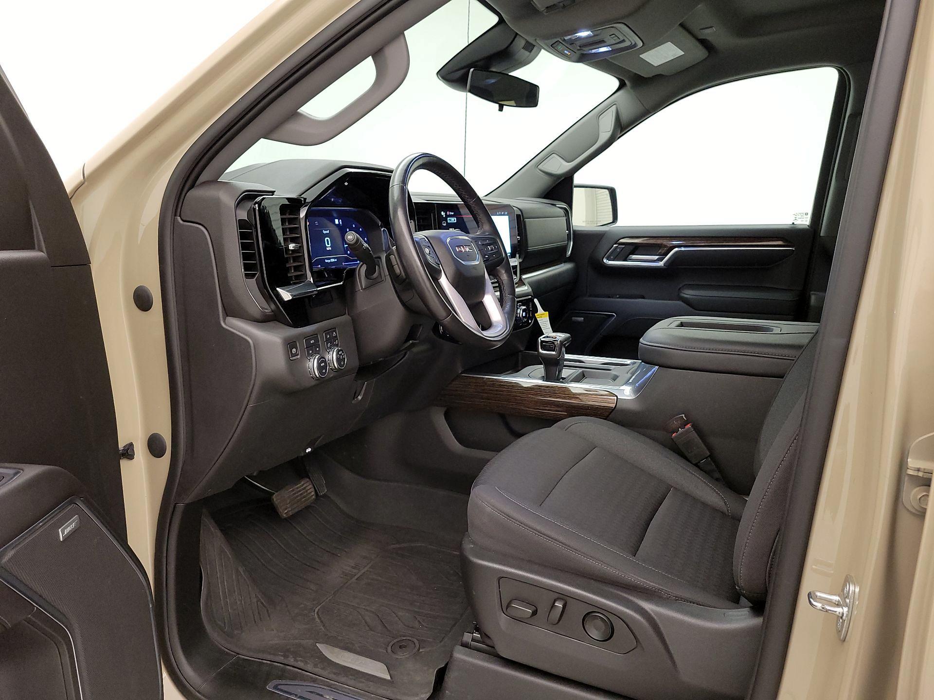 Thumbnail: 2022 GMC Sierra 1500 - 11