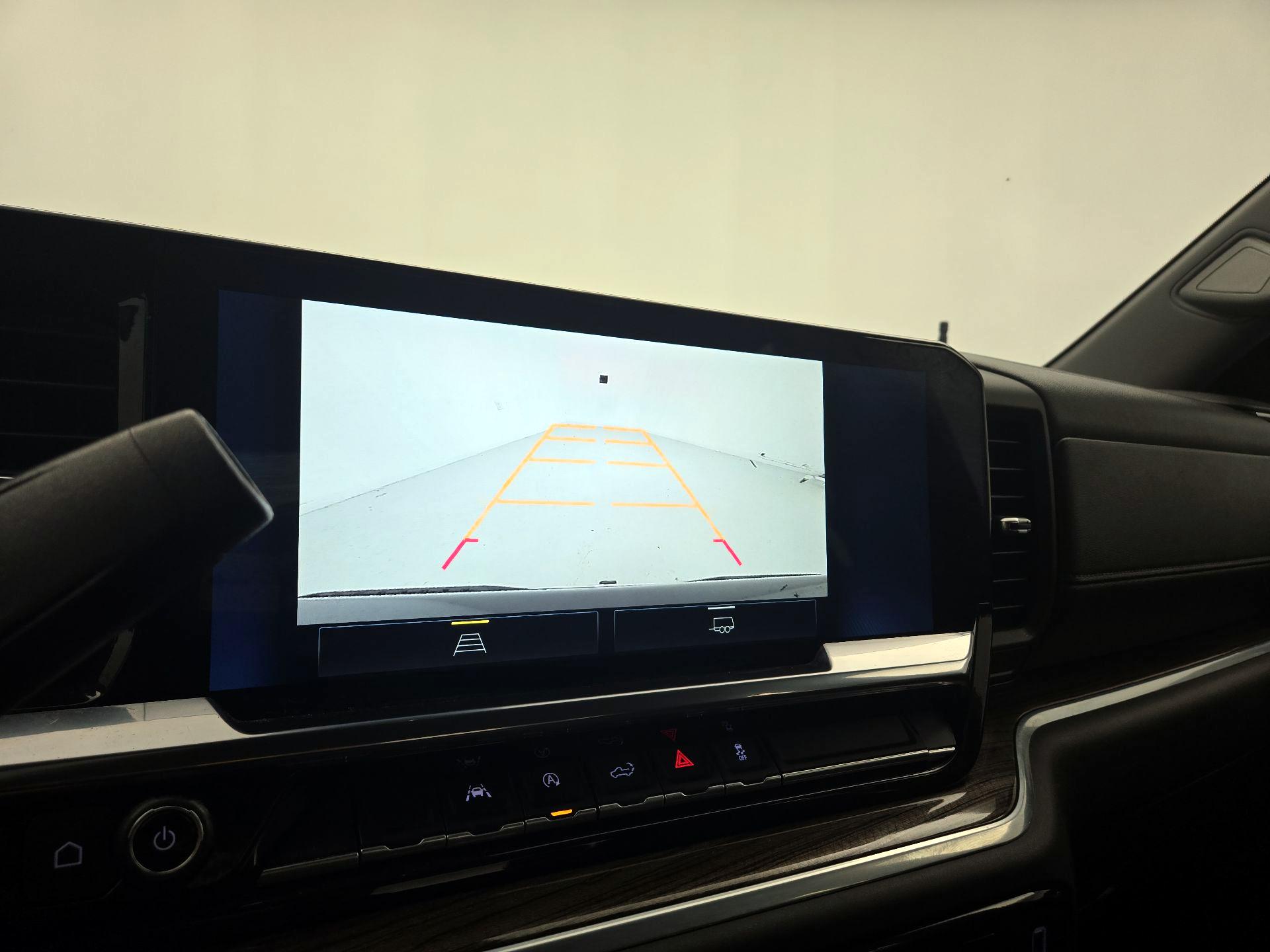 Thumbnail: 2022 Chevrolet Silverado 1500 - 14