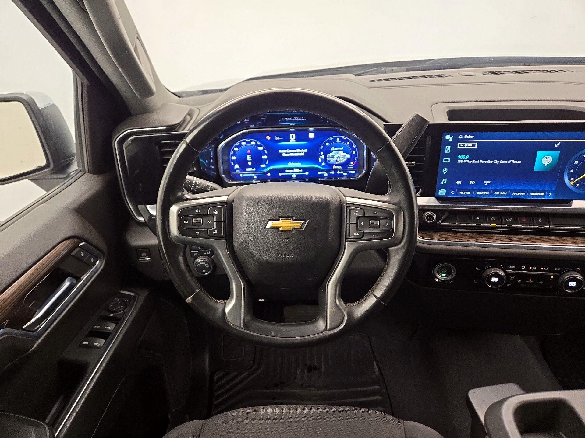 Thumbnail: 2023 Chevrolet Silverado 1500 - 10