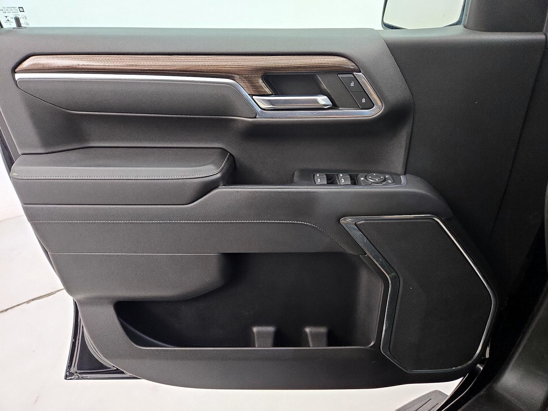 Thumbnail: 2023 Chevrolet Silverado 1500 - 12