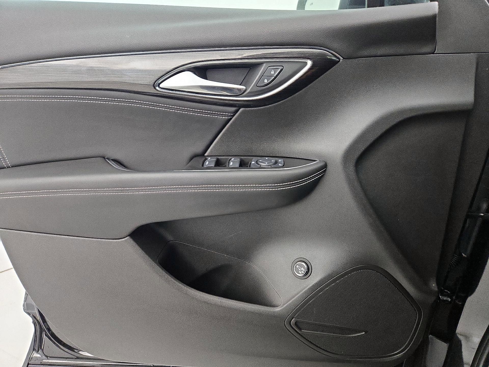 Thumbnail: 2022 Buick Envision - 12