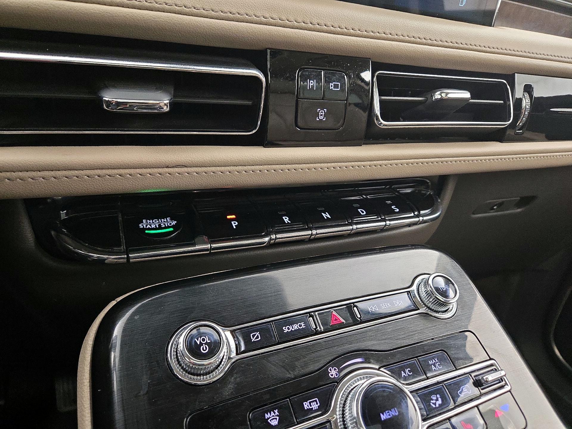 Thumbnail: 2022 Lincoln Nautilus - 17