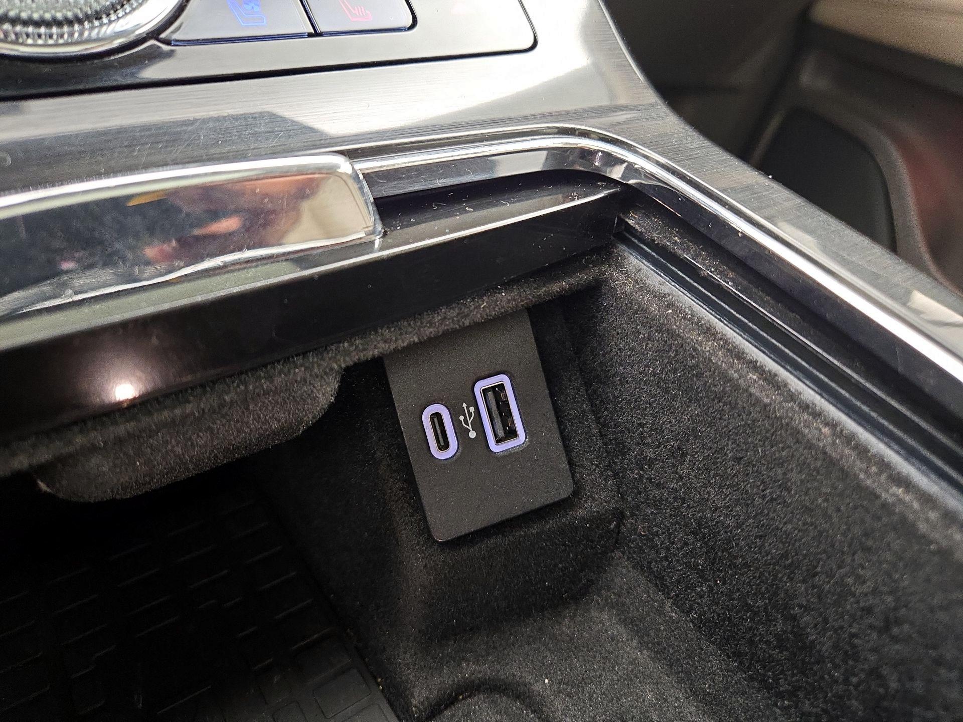 Thumbnail: 2022 Lincoln Nautilus - 18