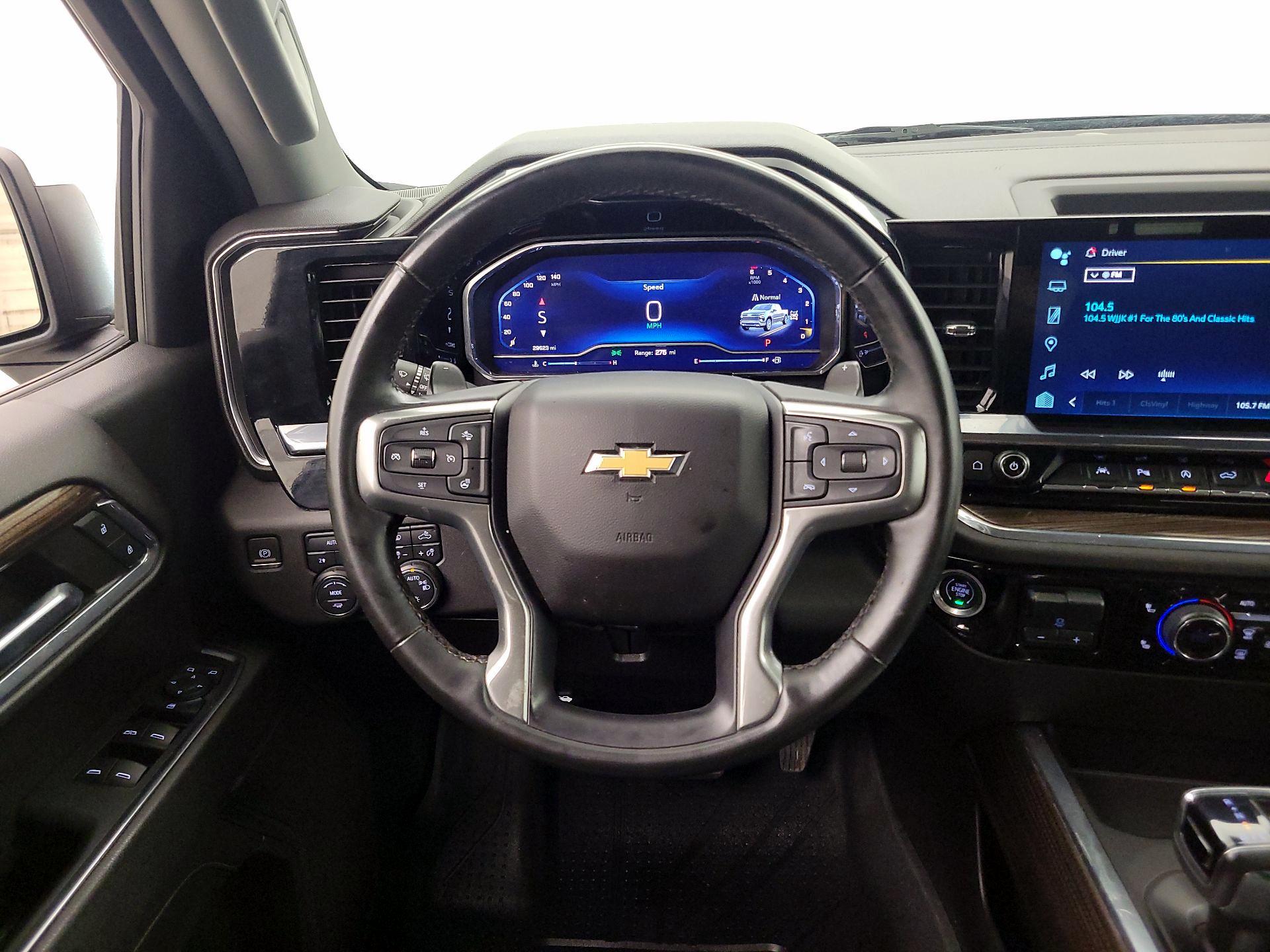 Thumbnail: 2023 Chevrolet Silverado 1500 - 10