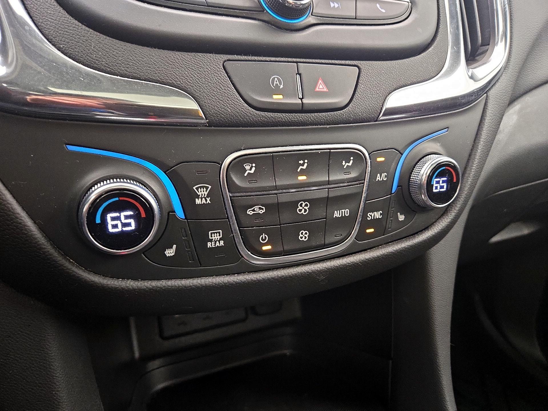 Thumbnail: 2023 Chevrolet Equinox - 16