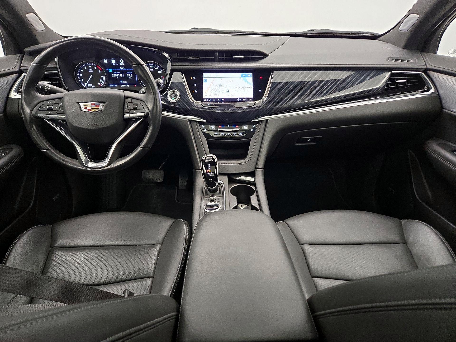 Thumbnail: 2023 Cadillac XT6 - 9