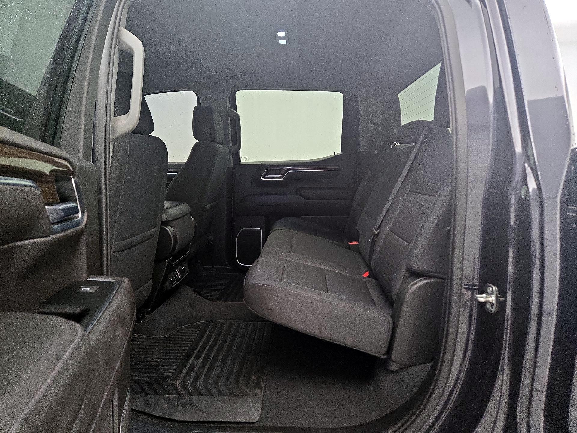 Thumbnail: 2022 Chevrolet Silverado 1500 - 19