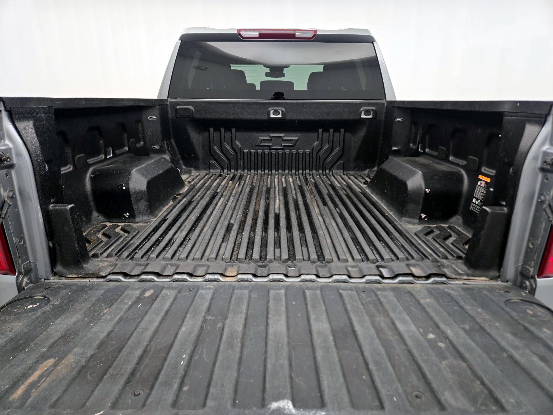 Thumbnail: 2023 Chevrolet Silverado 1500 - 20