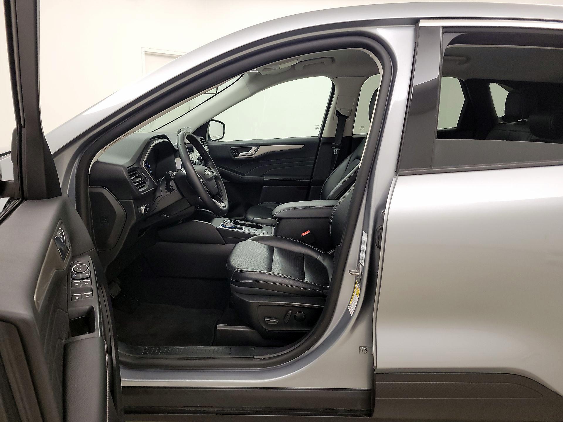 Thumbnail: 2022 Ford Escape - 11