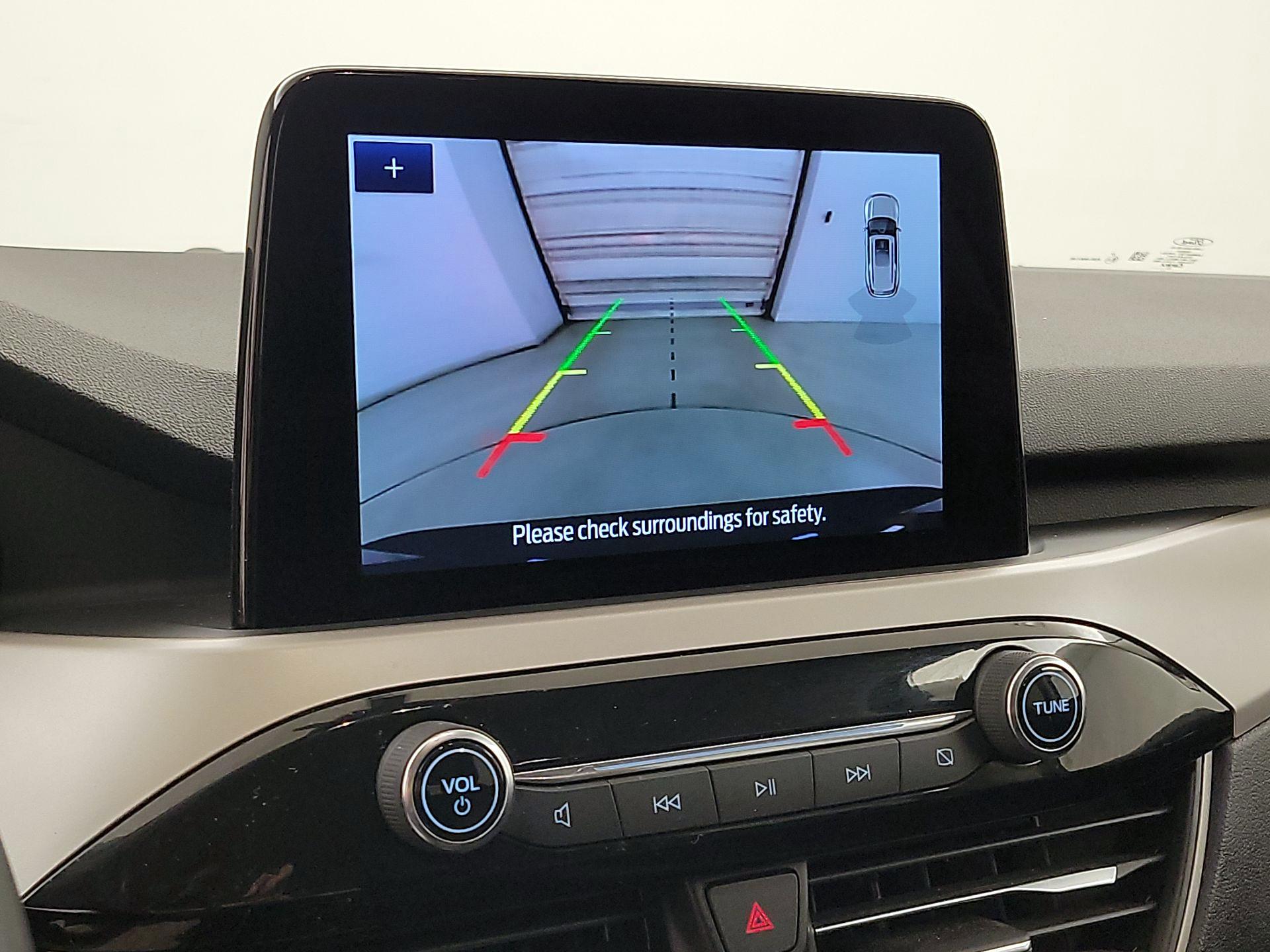 Thumbnail: 2022 Ford Escape - 15