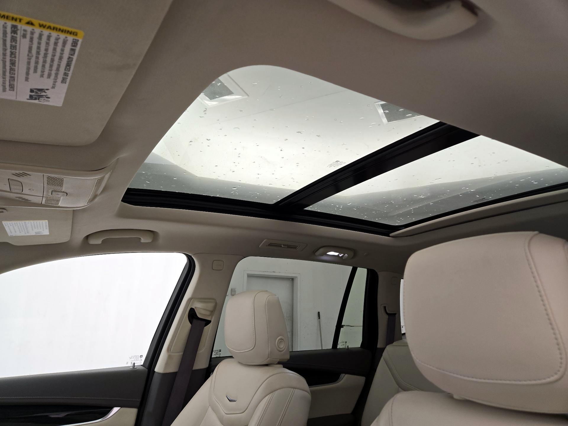 Thumbnail: 2023 Cadillac XT6 - 20