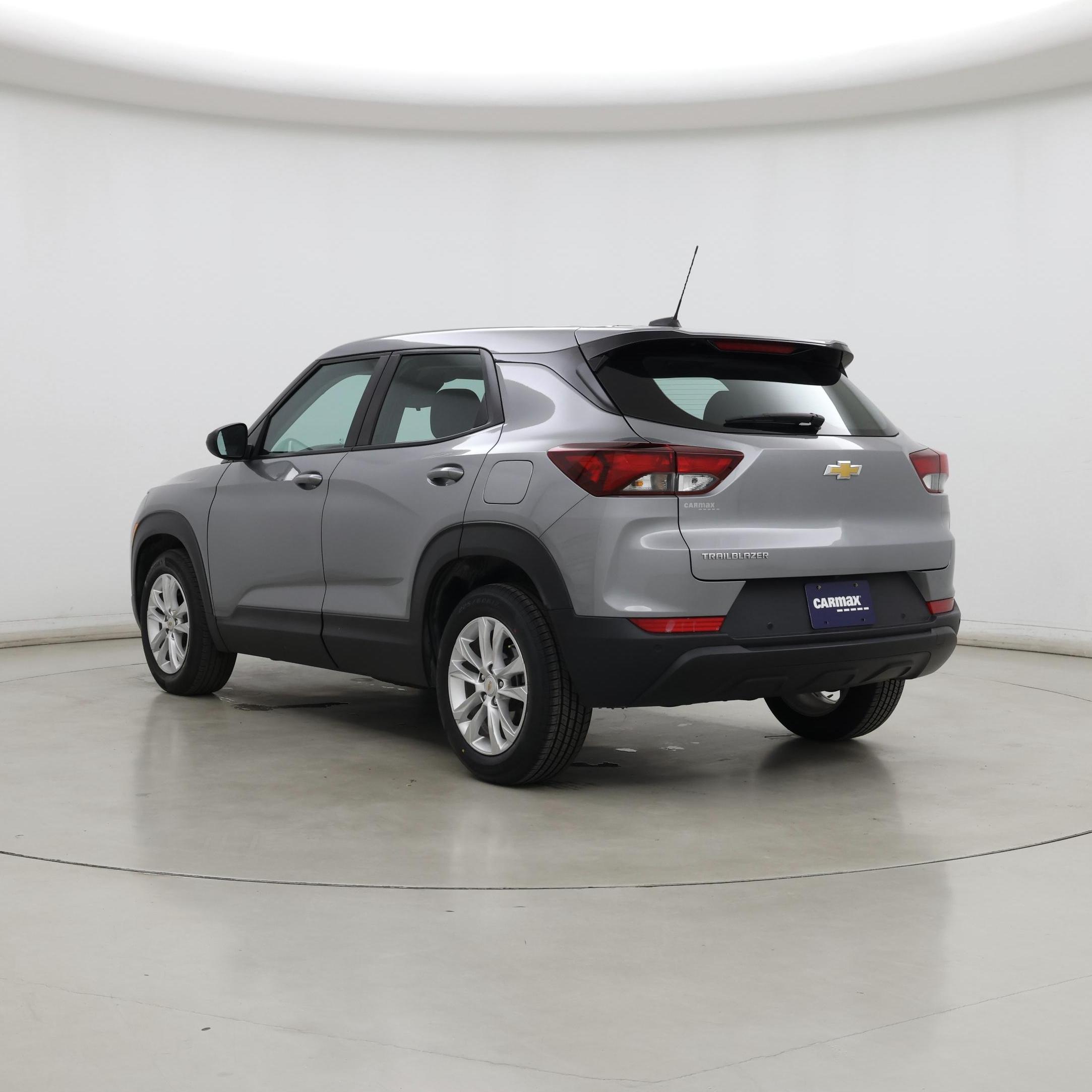 Thumbnail: 2023 Chevrolet TrailBlazer - 2