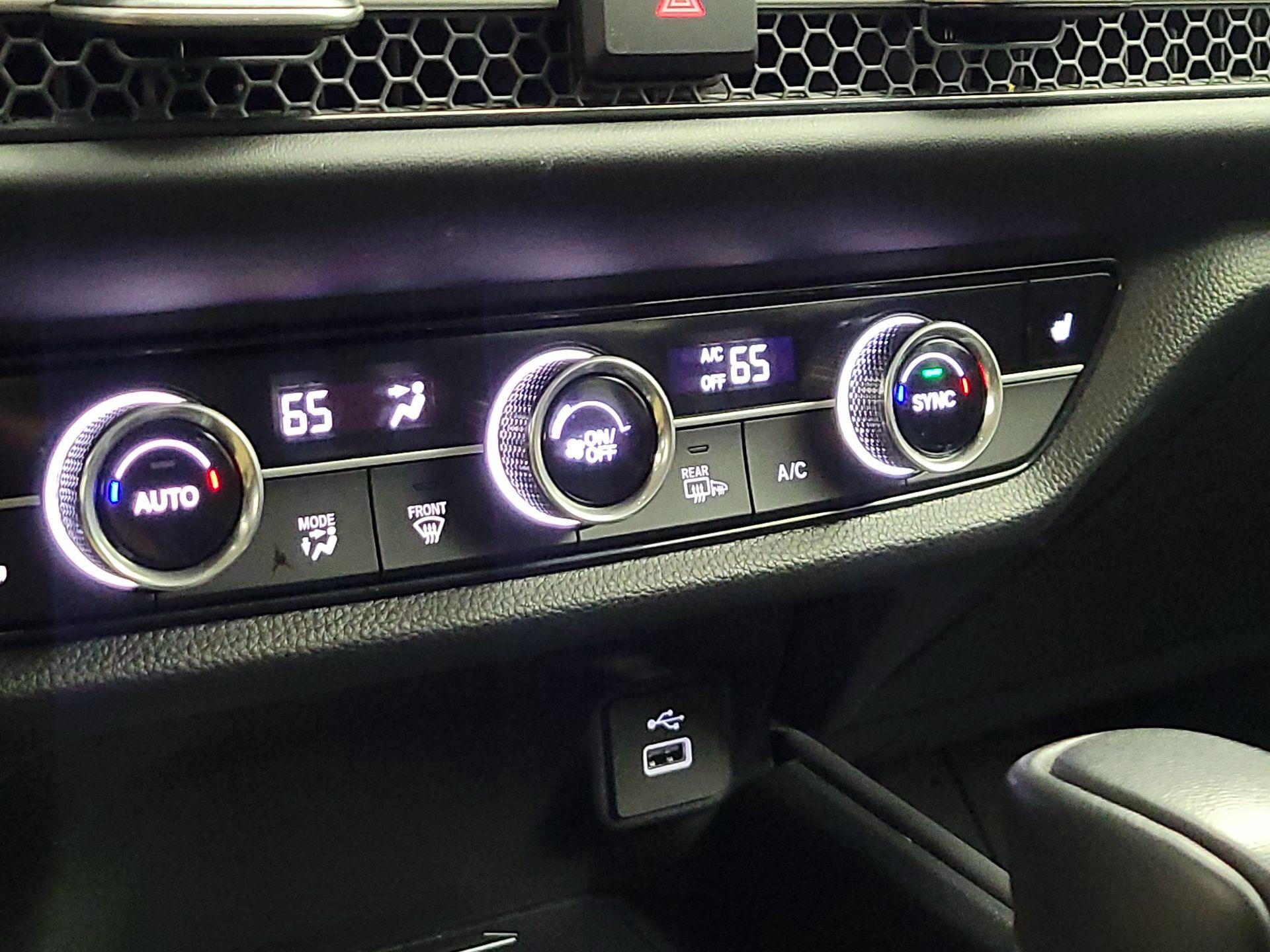 Thumbnail: 2024 Honda HR-V - 16