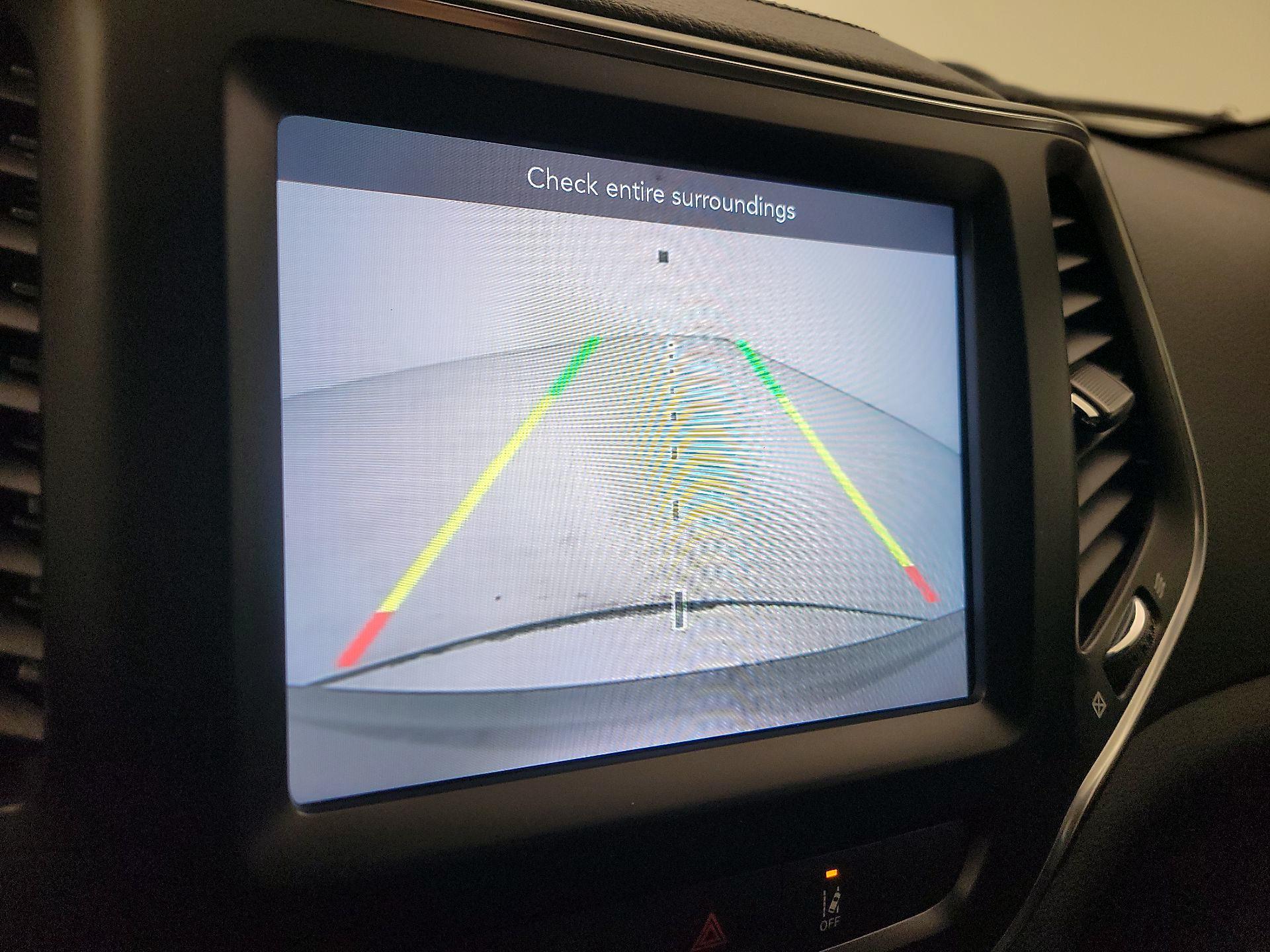 Thumbnail: 2021 Jeep Cherokee - 14