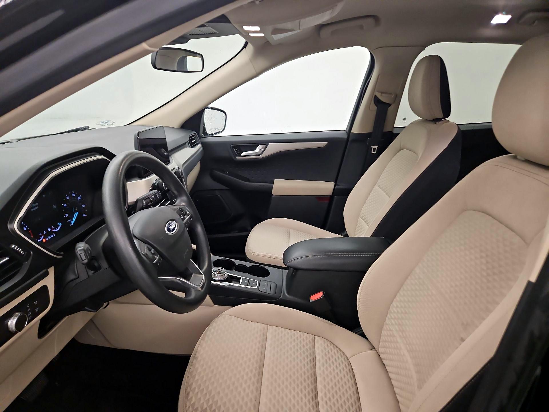 Thumbnail: 2020 Ford Escape - 11