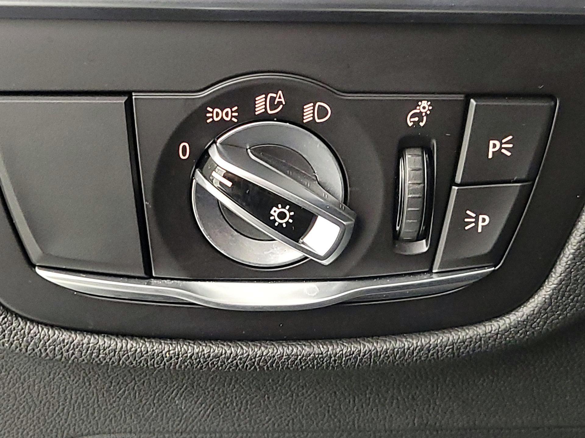 Thumbnail: 2022 BMW X4 - 13