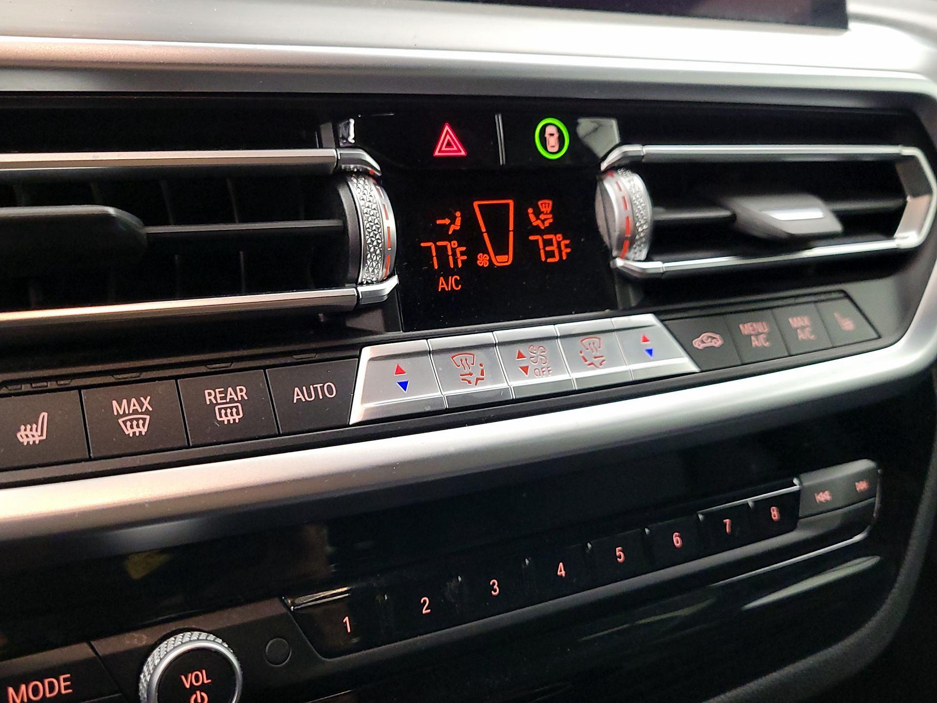 Thumbnail: 2022 BMW X4 - 17