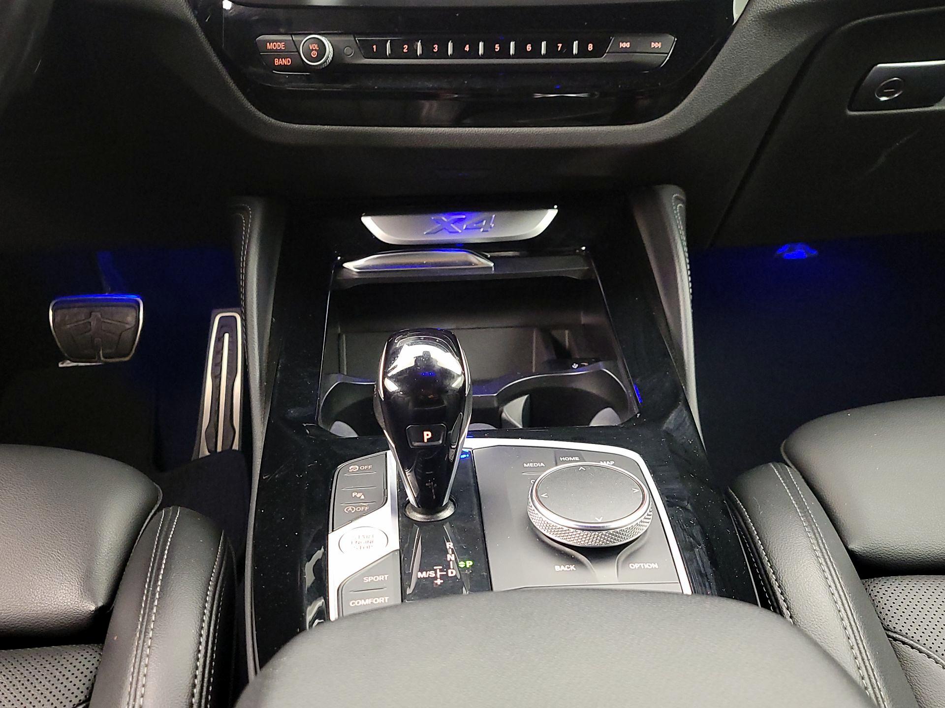 Thumbnail: 2022 BMW X4 - 18